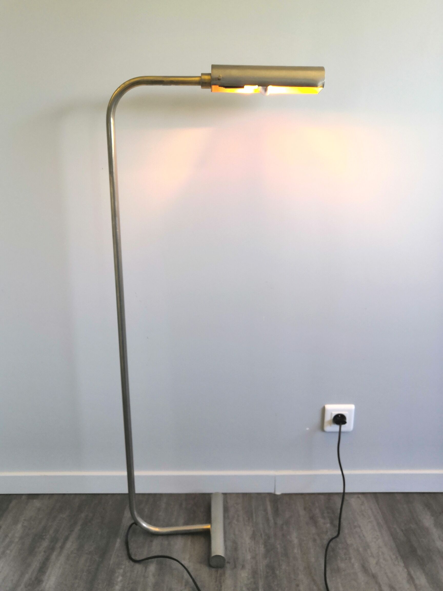 Metal e-reader design Christian Liaigre 70s - 80s