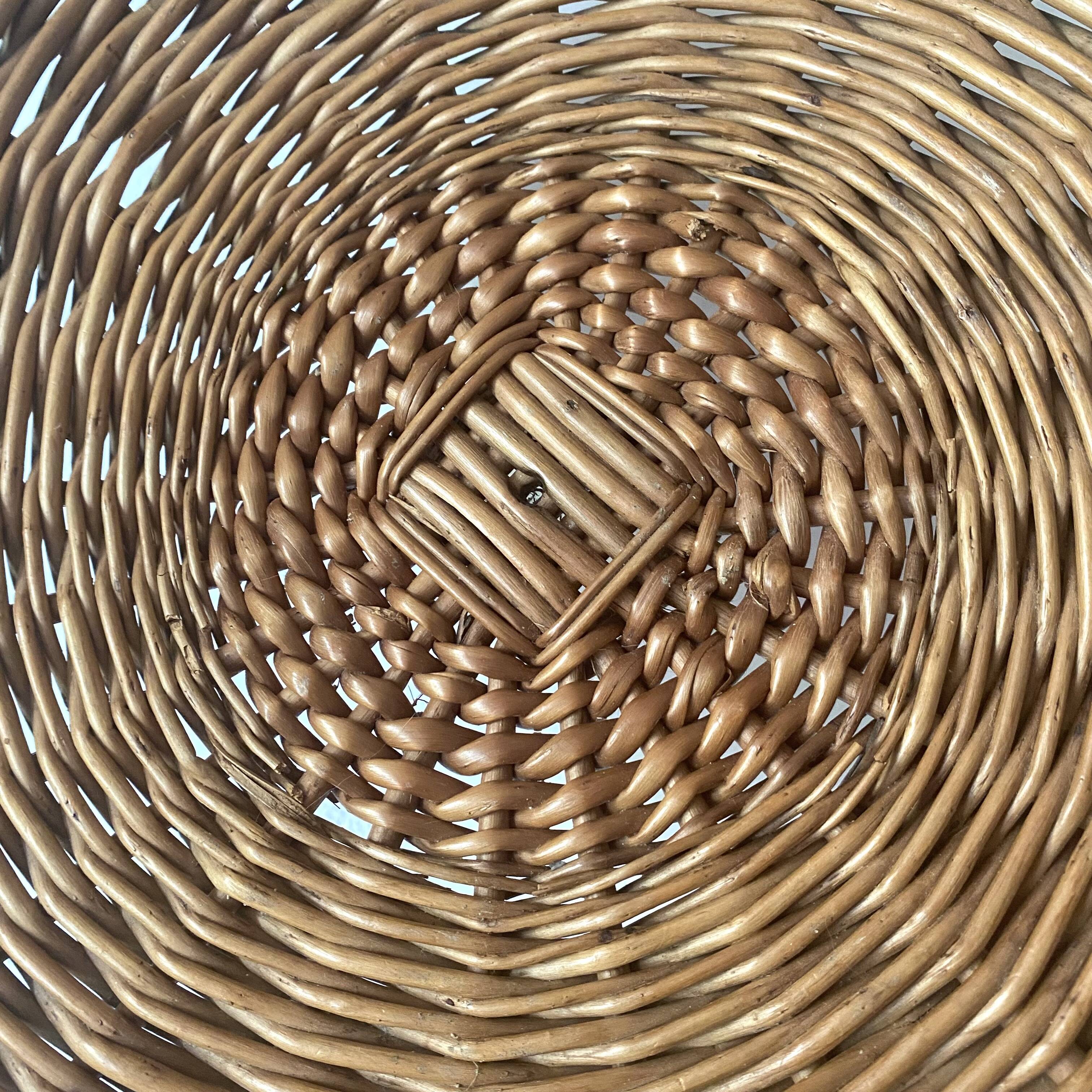 Rattan storage pouf 60s -70s