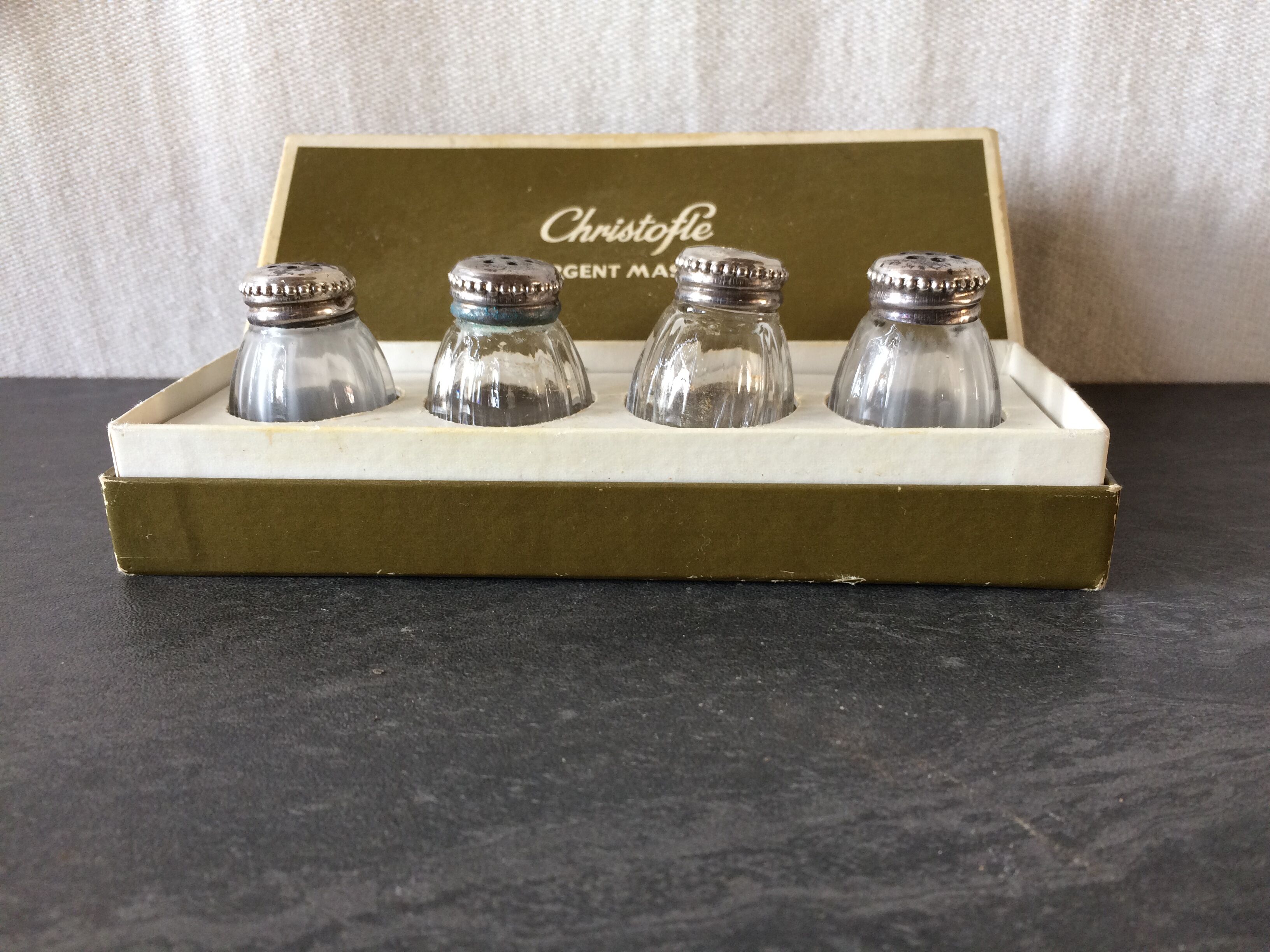 Series of 4 old saltshakers christofle silver - vintage glass