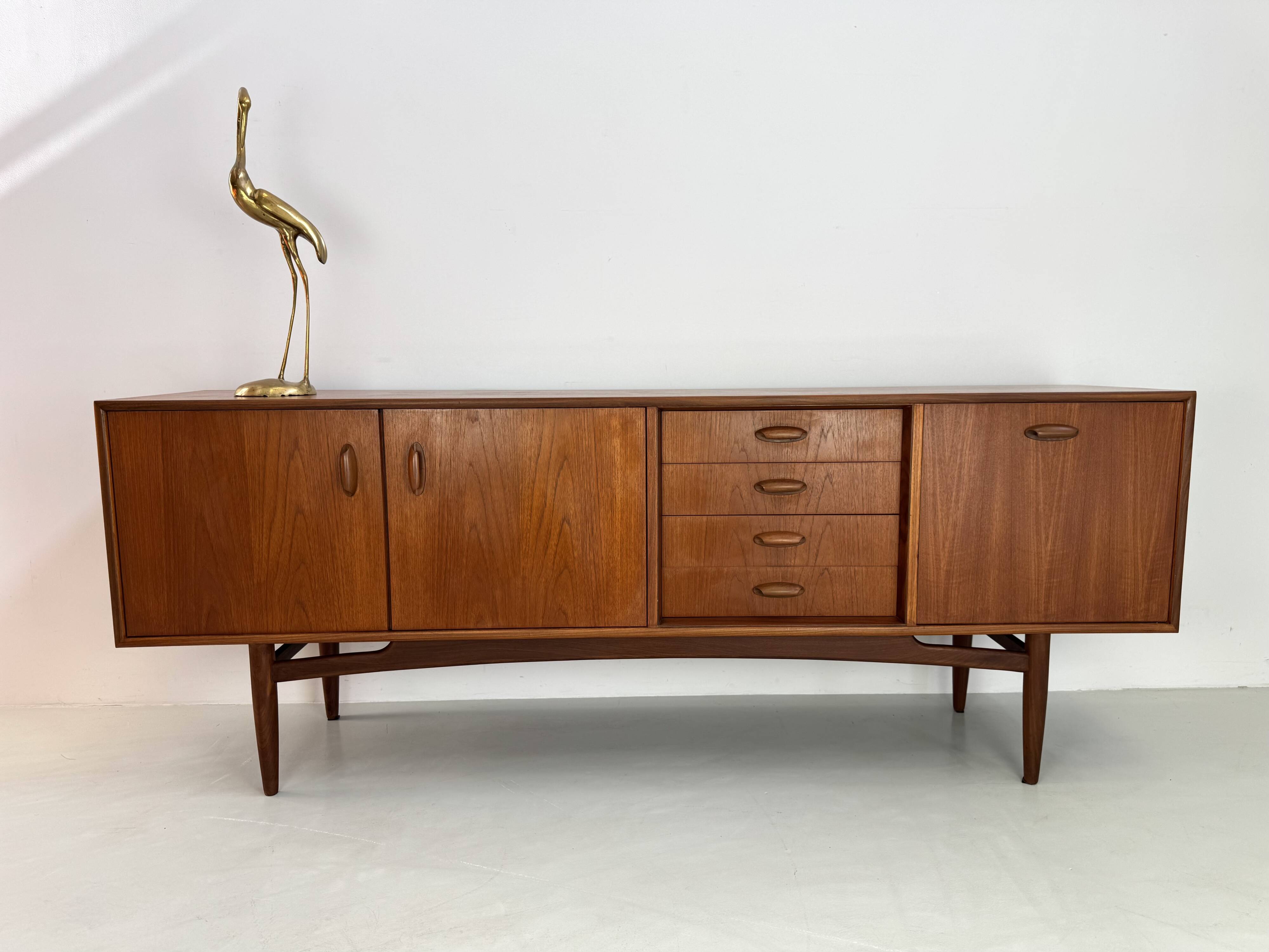 Buffet vintage G-Plan des années 1960
