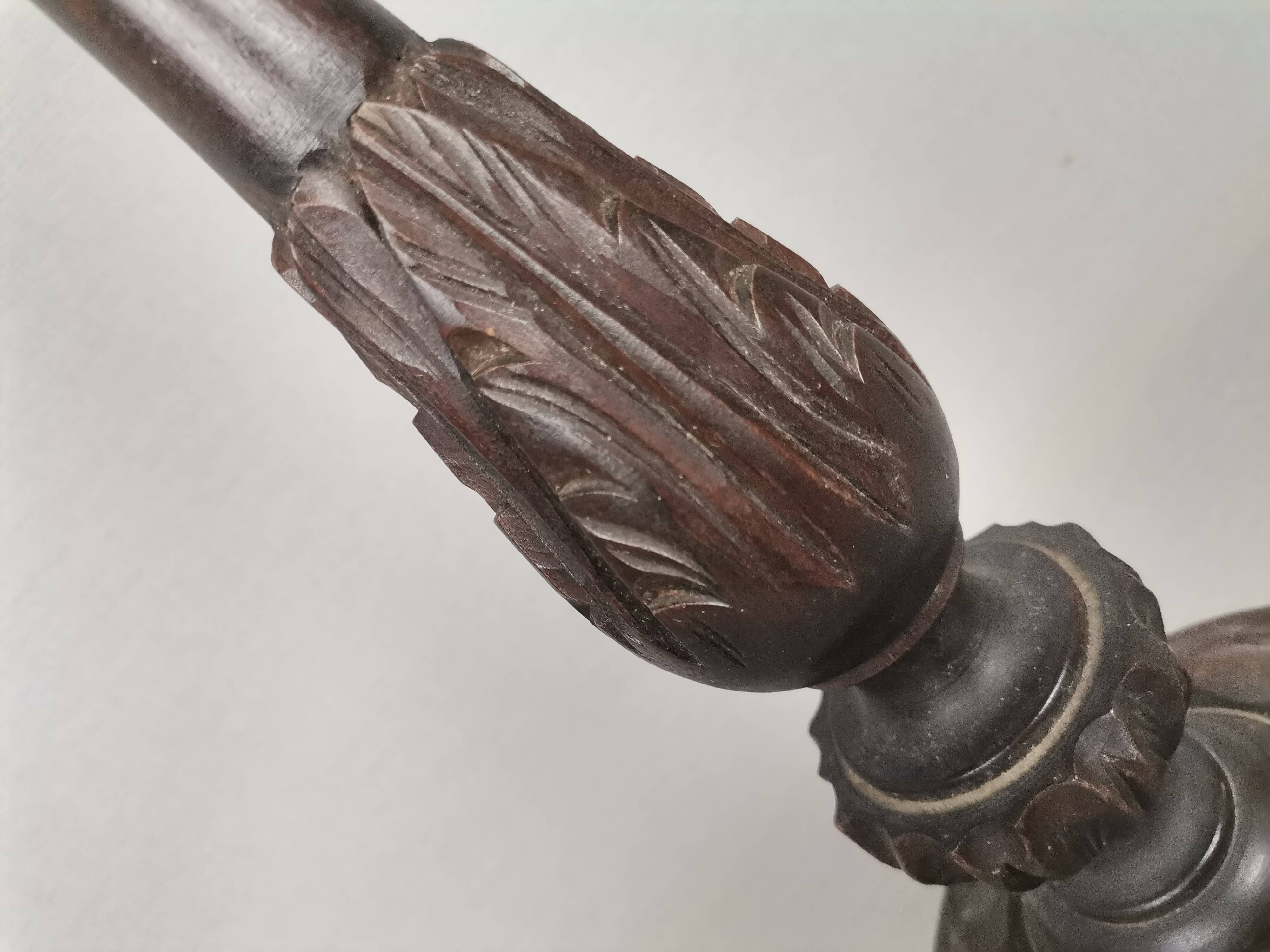 Pair of portugese wooden lamp