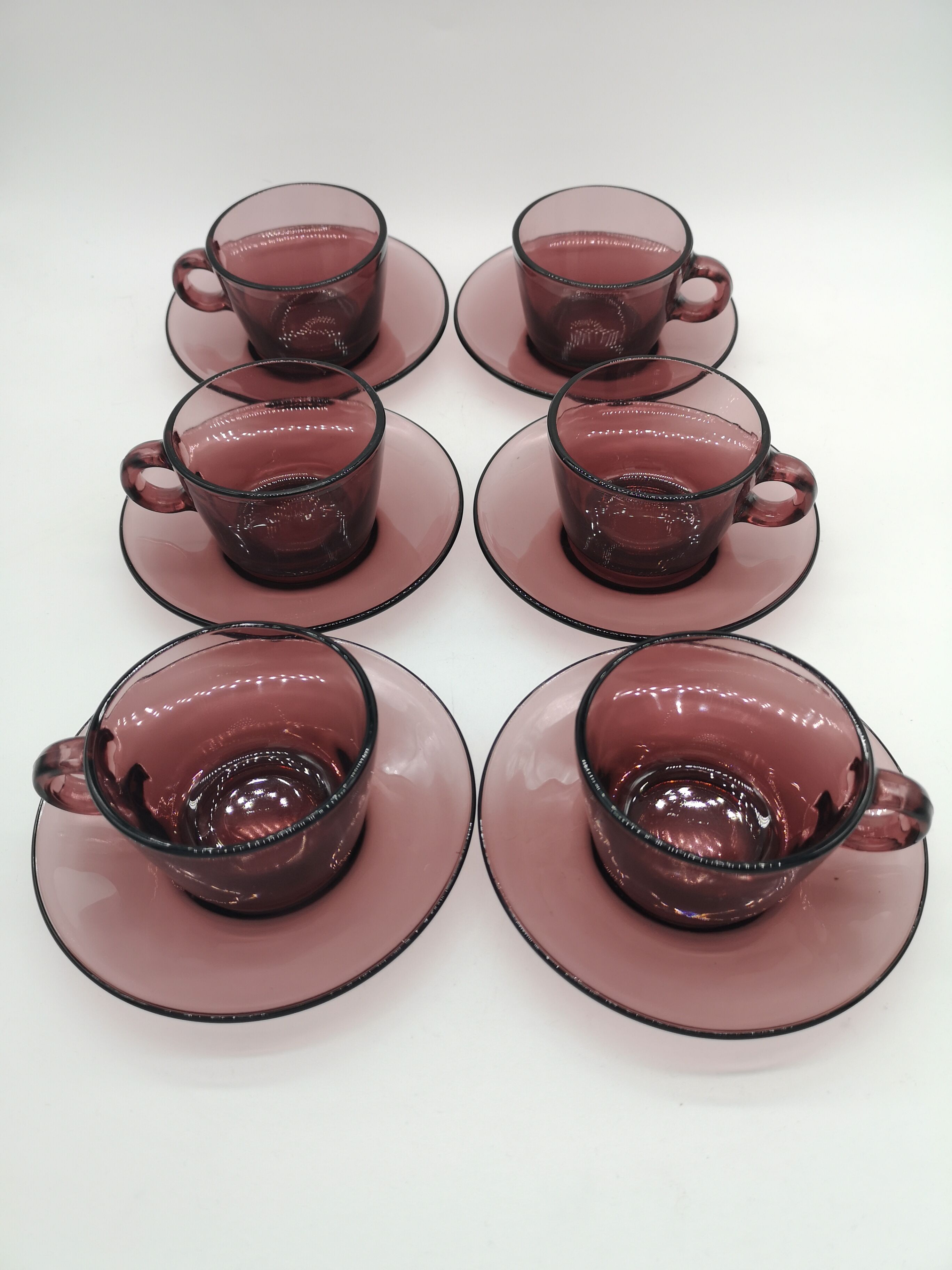 6 cups and saucers Vereco vintage purple