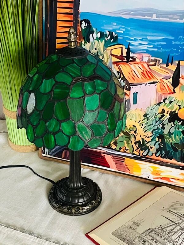 Vintage Tiffany Inspiration Lamp and Green Shade | Green Foliage Shade