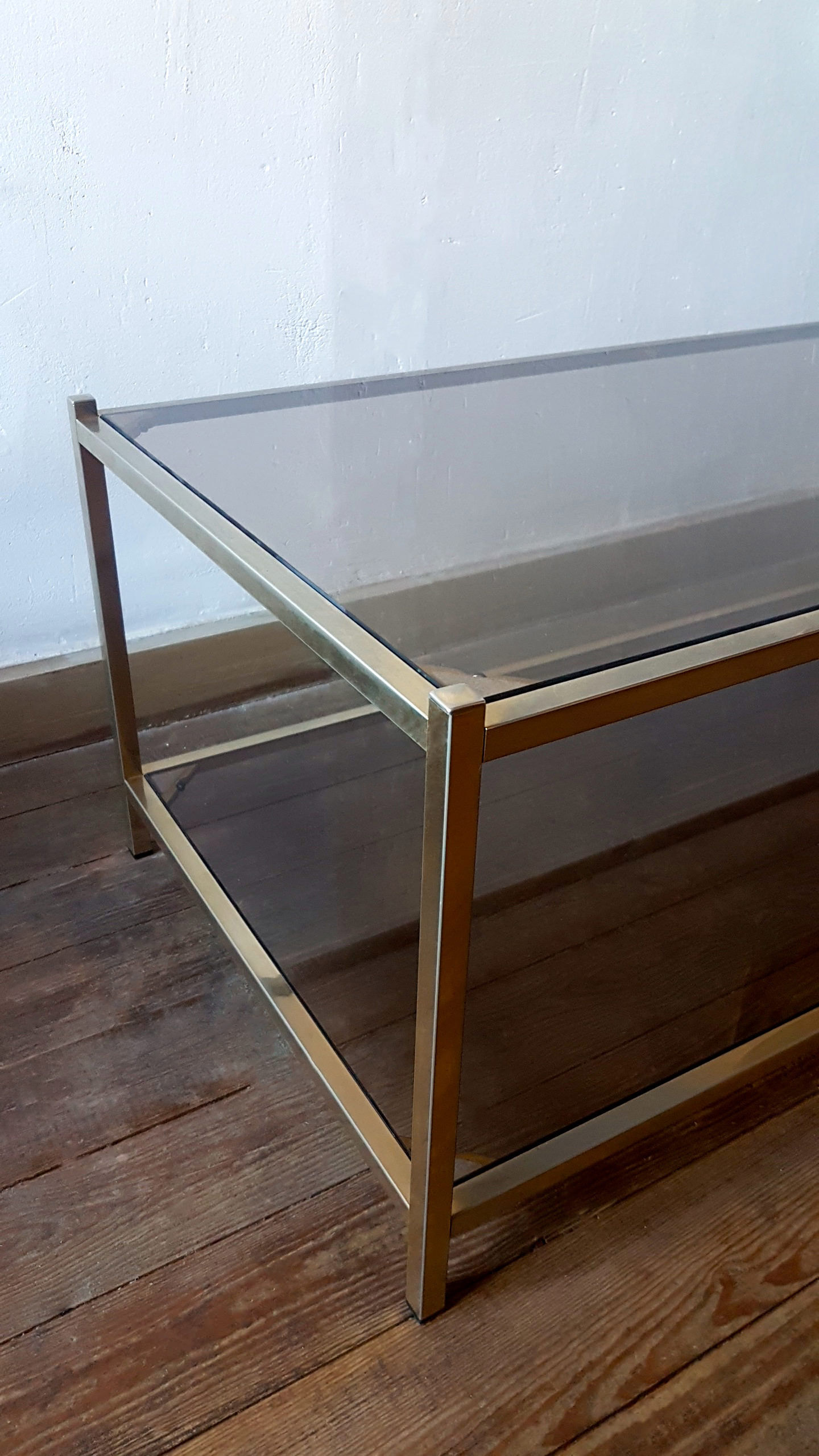 Table basse dorée
