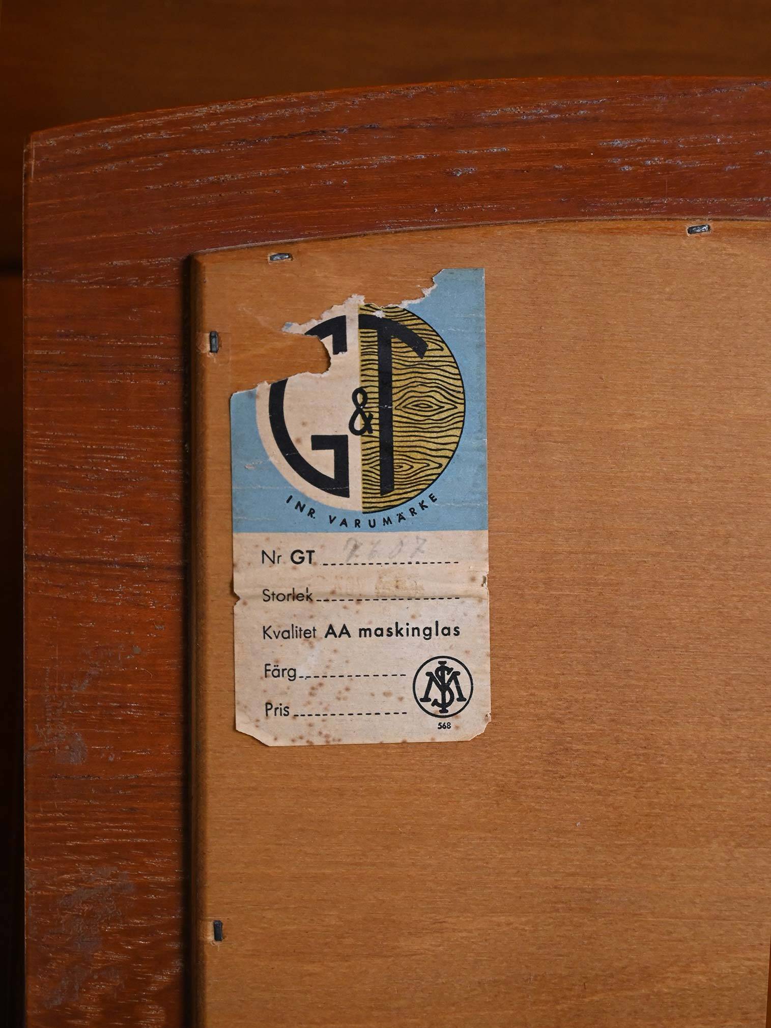 Scandinavian dressing table with mirror