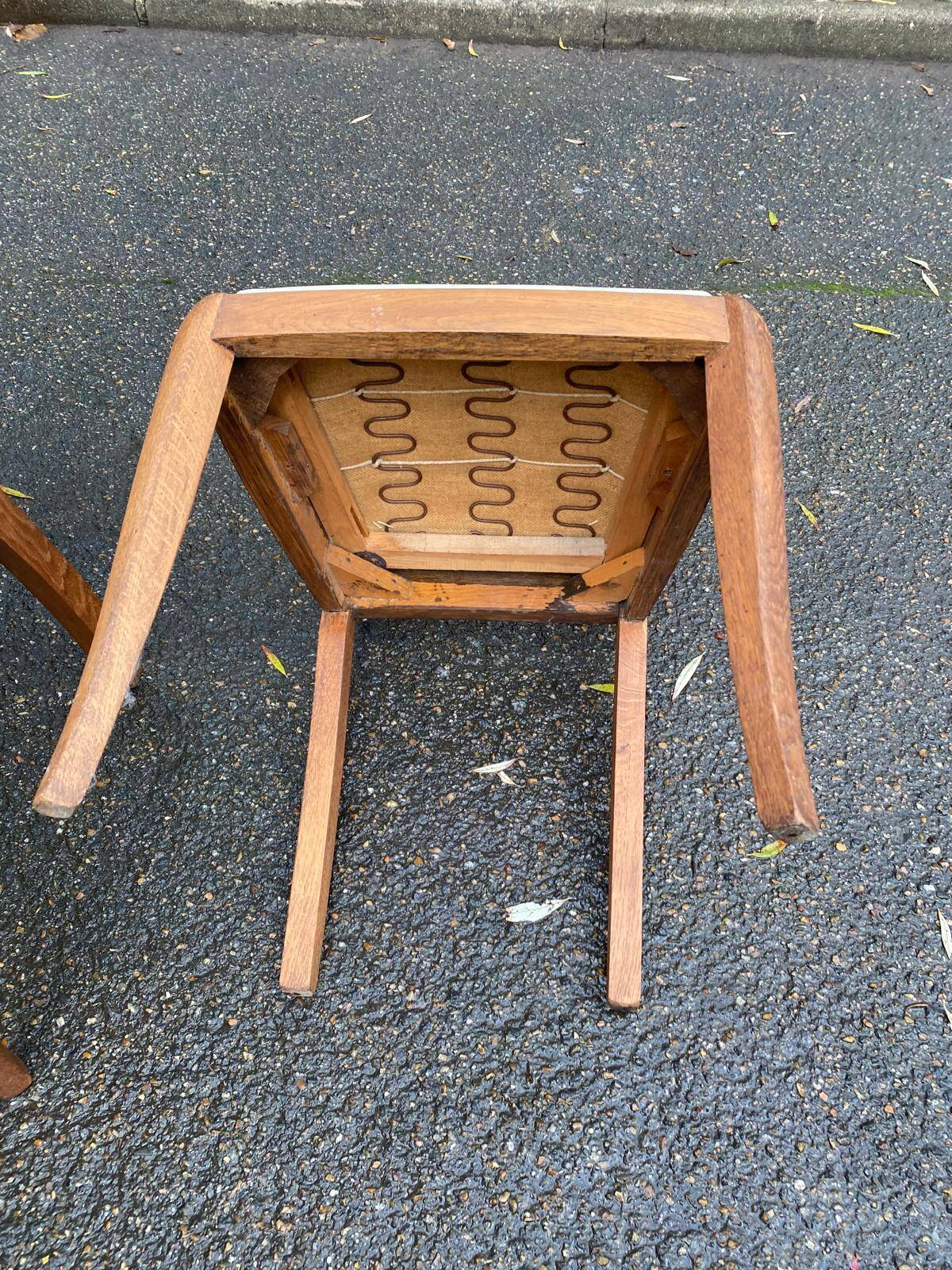 2 Scandinavian chairs in teak and white leather, 1960