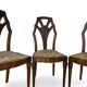Ensemble de 6 chaises de salle à manger en noyer sculpté Art Déco, années 1920/1930