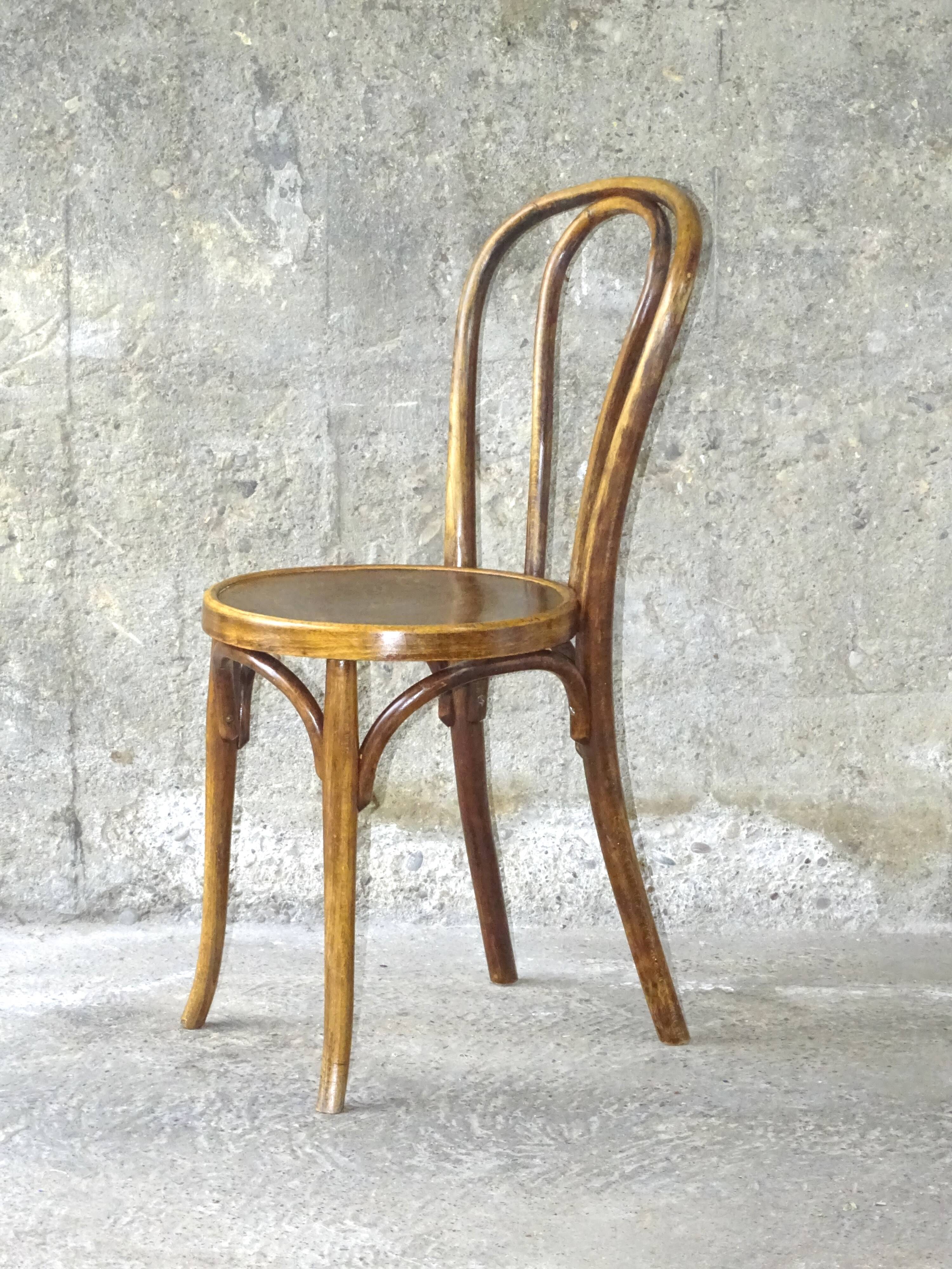 Chaise Baumann bistrot bois 1925