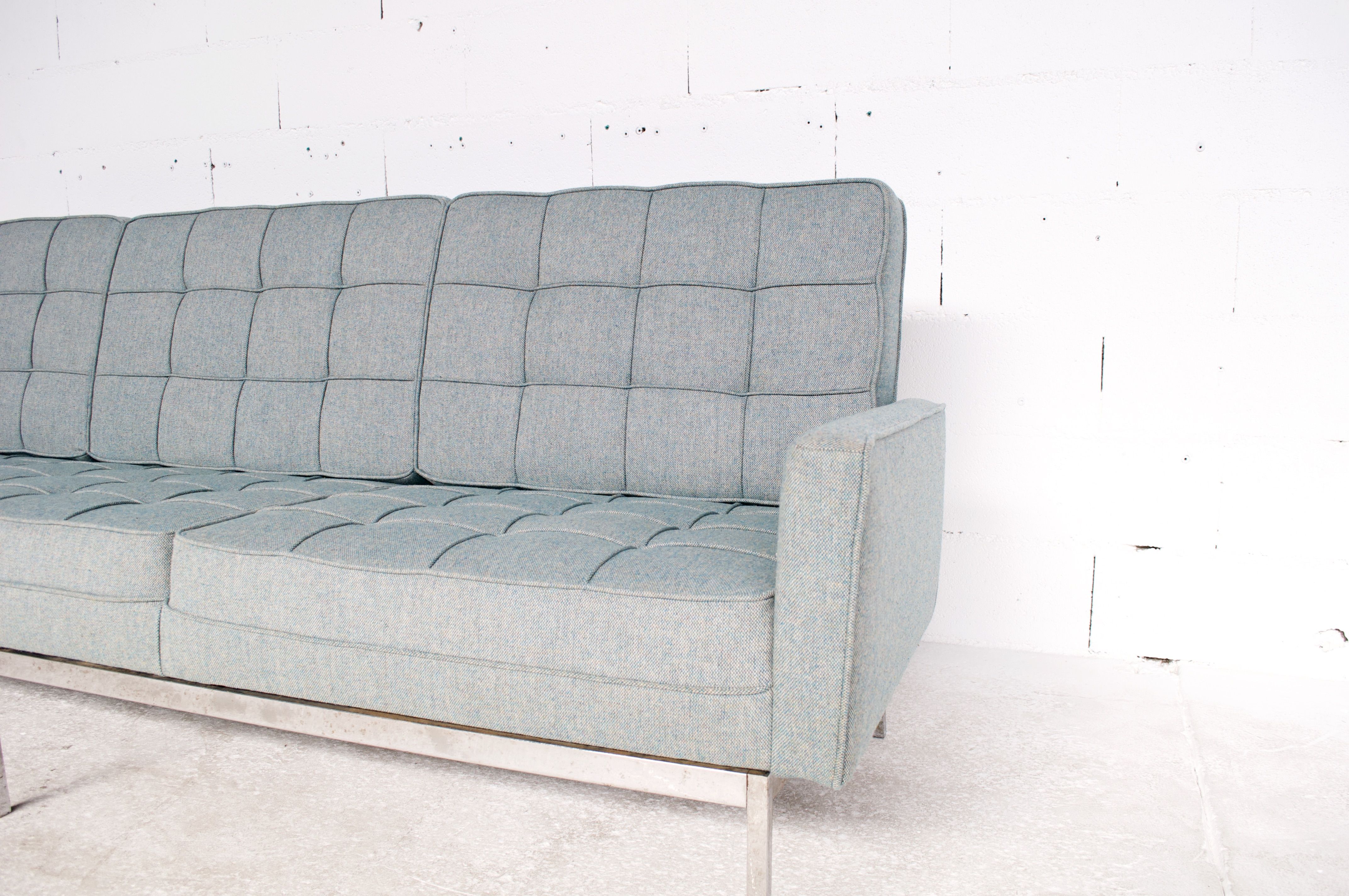 3/4 seater sofa Florence Knoll model 67, 1966 Knoll international publisher