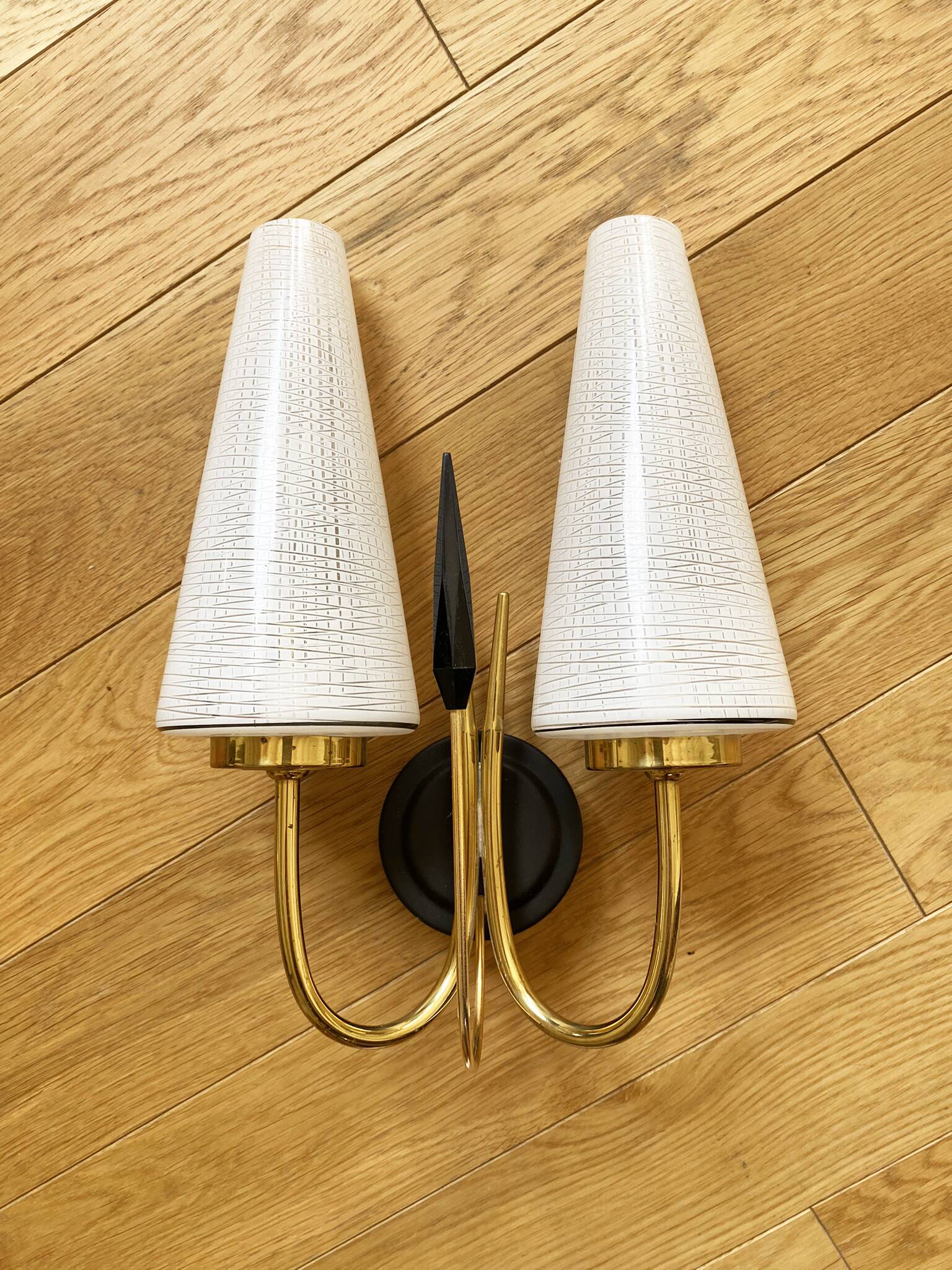50's wall light