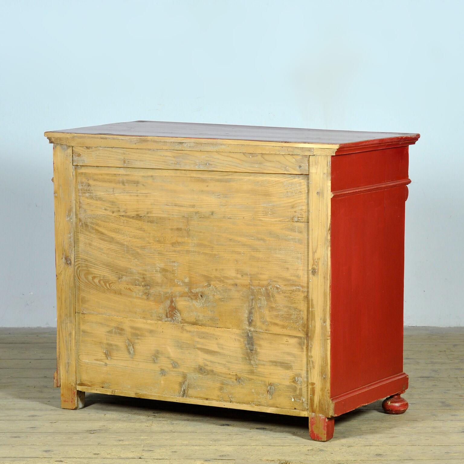 Commode en pin, vers 1910