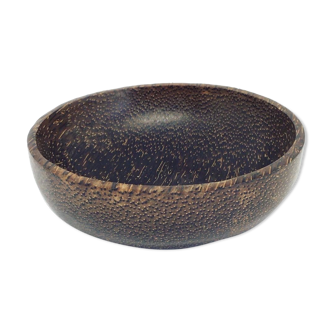 Solid wooden bowl