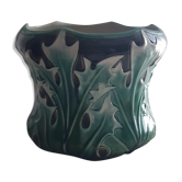 Cache pot in dabbling