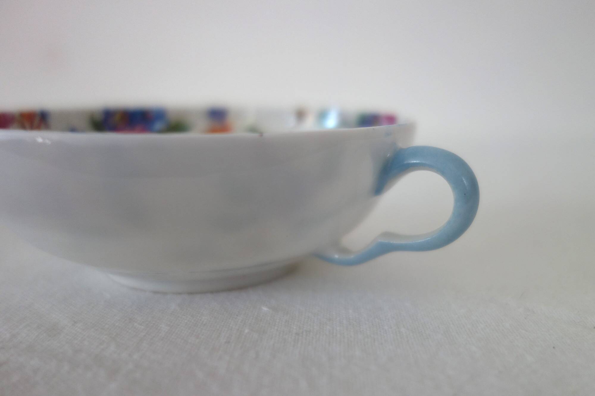 5 vintage flower pattern cups and saucers