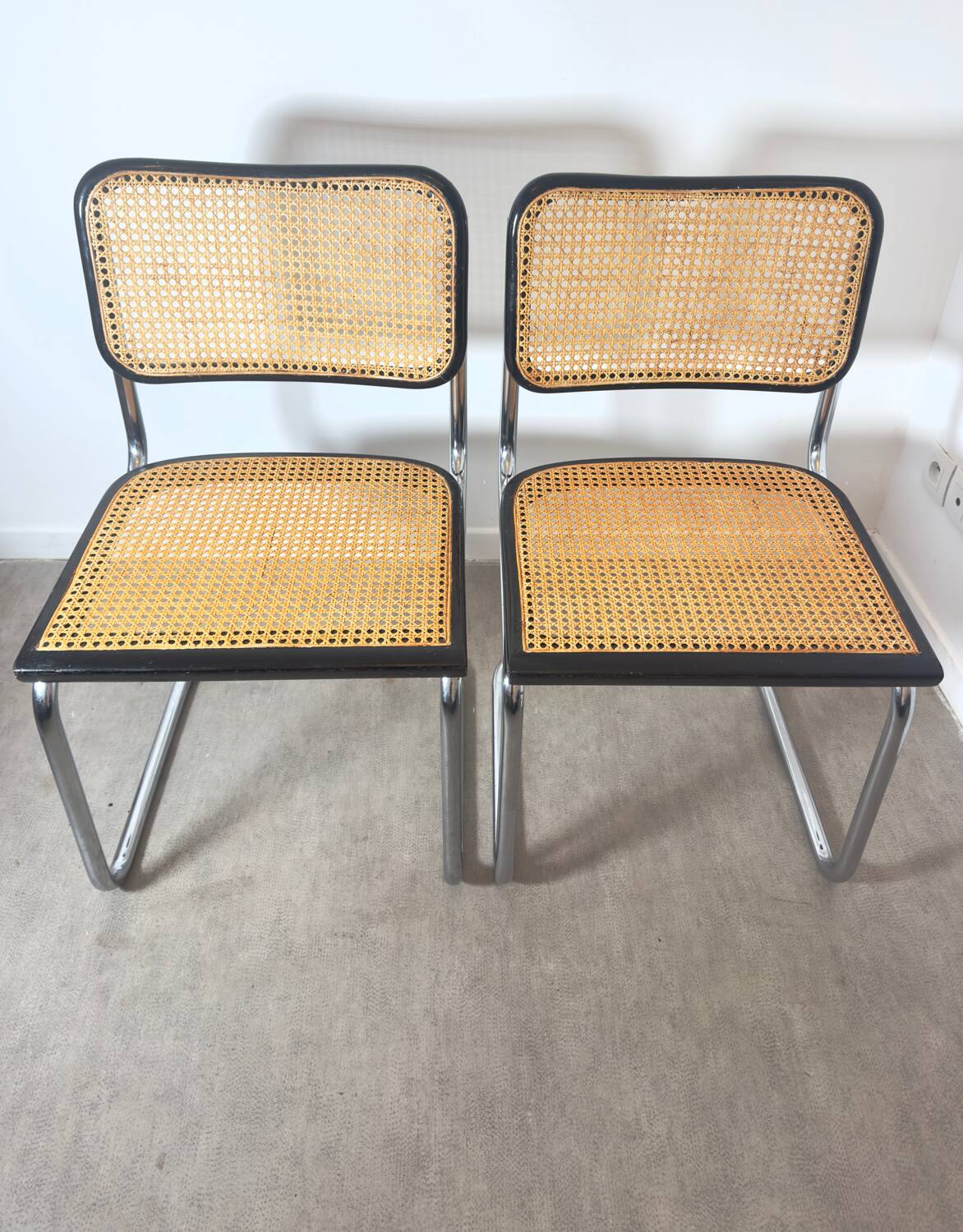 Paire de chaises Marcel Breuer  cesca b32
