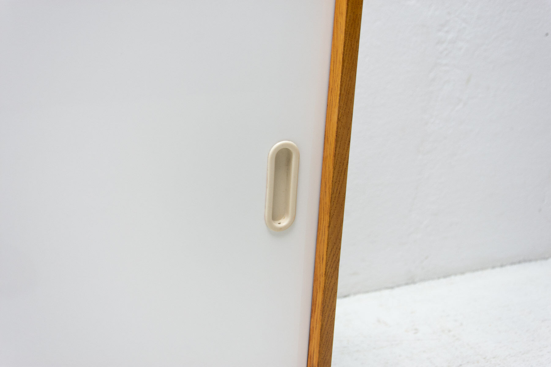 Fully restored mid century sideboard U-452 by Jiří Jiroutek, 1960´s, Czechoslovakia