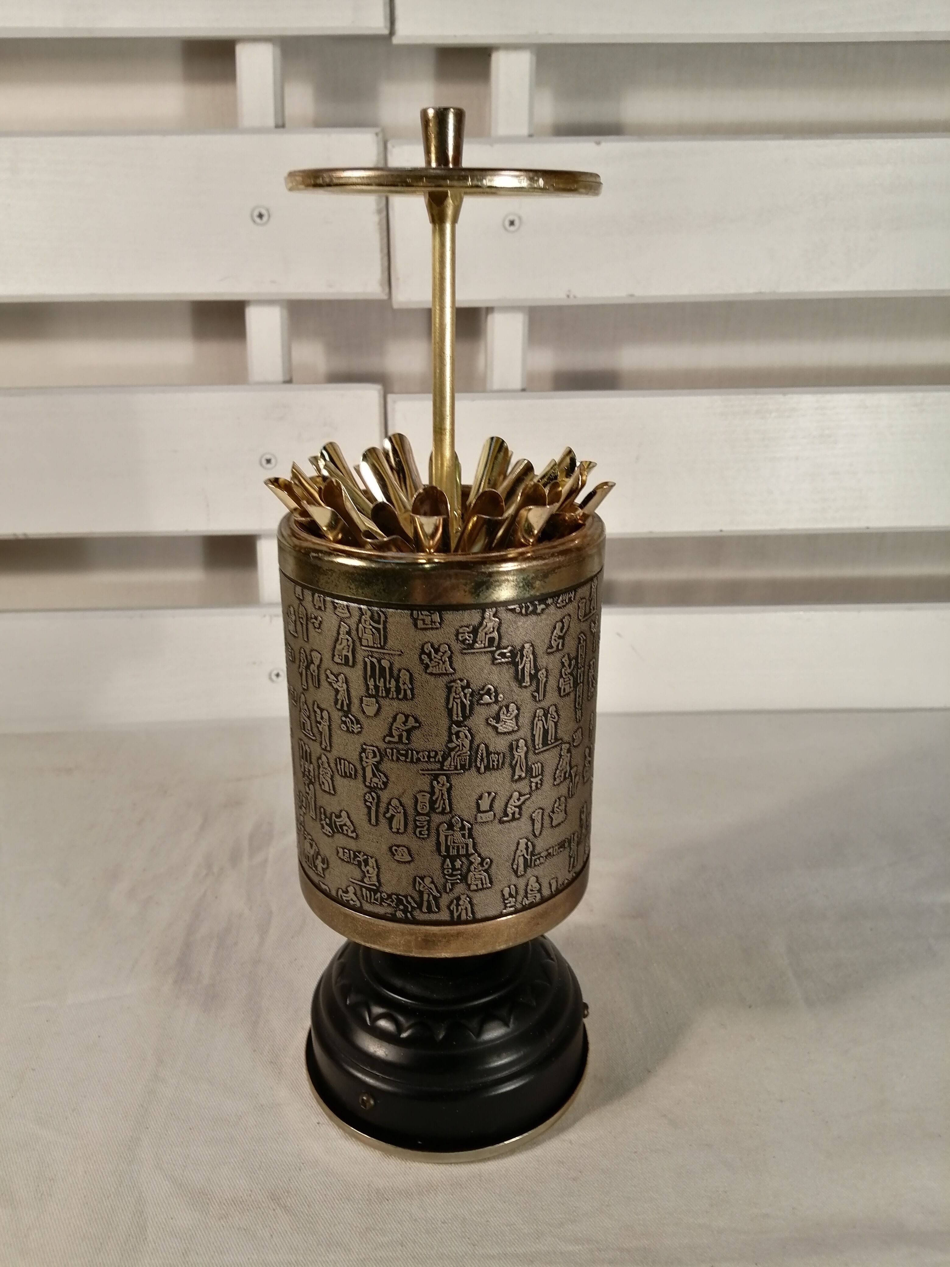 Keiwa Musical Cigarette Holder - Vintage