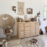 Craft cabinet with drawers