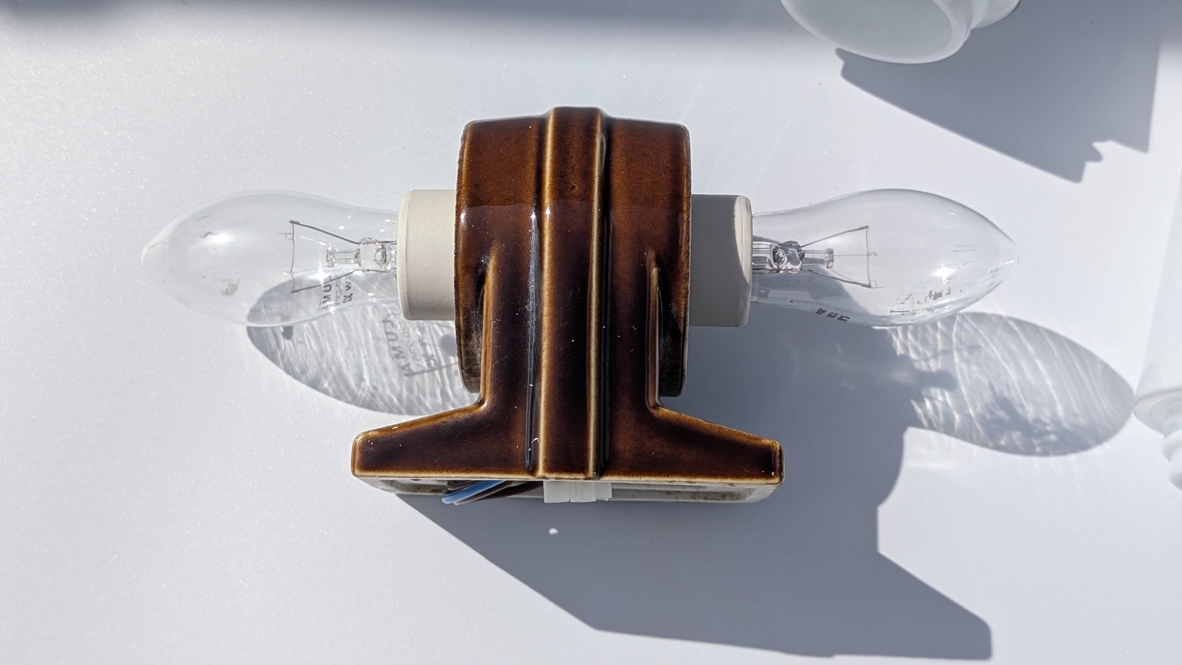 Ifö 6060 Sigvard Bernadotte - Vintage ceramic bathroom wall light
