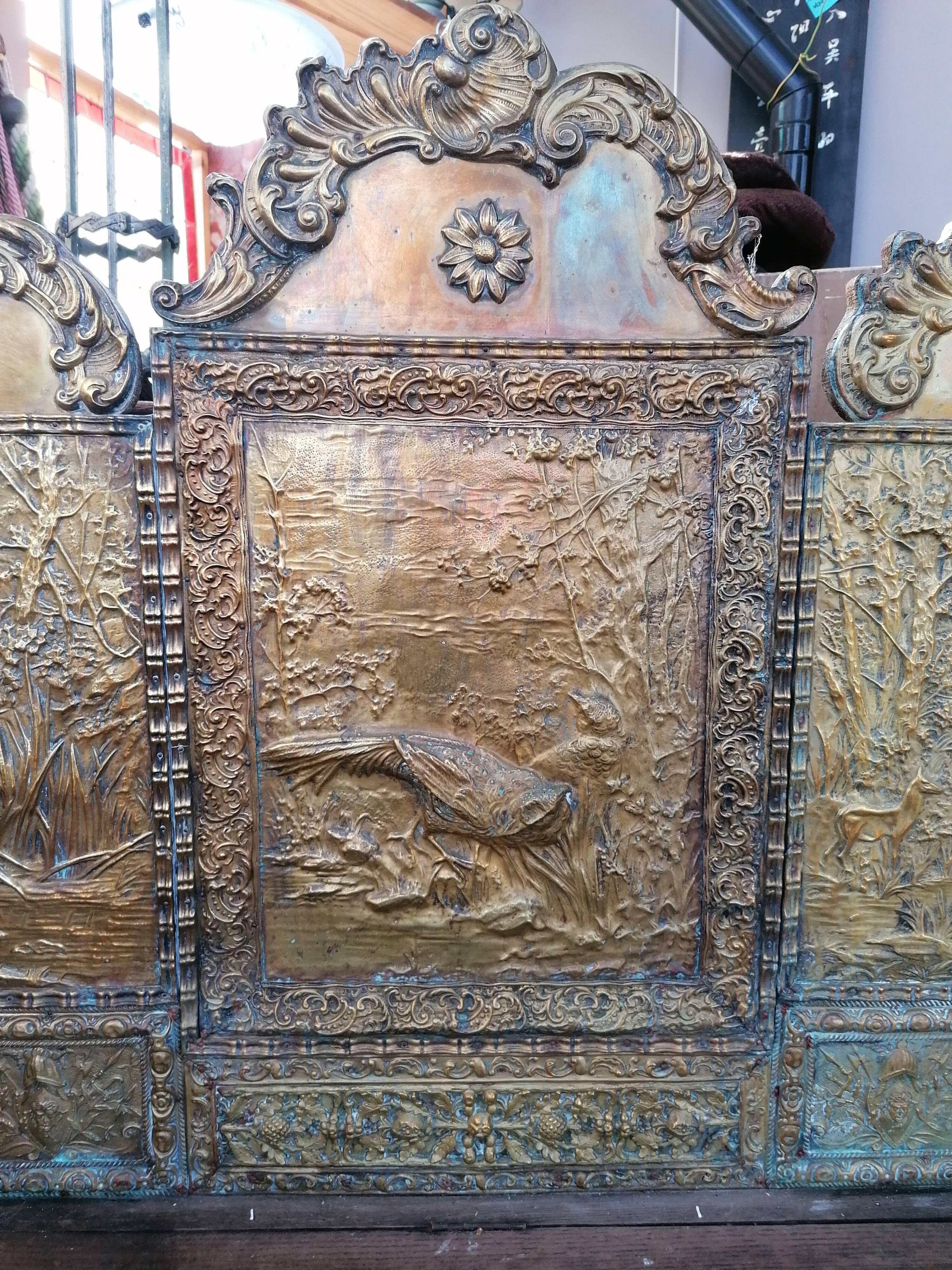 Repelled brass chest bench