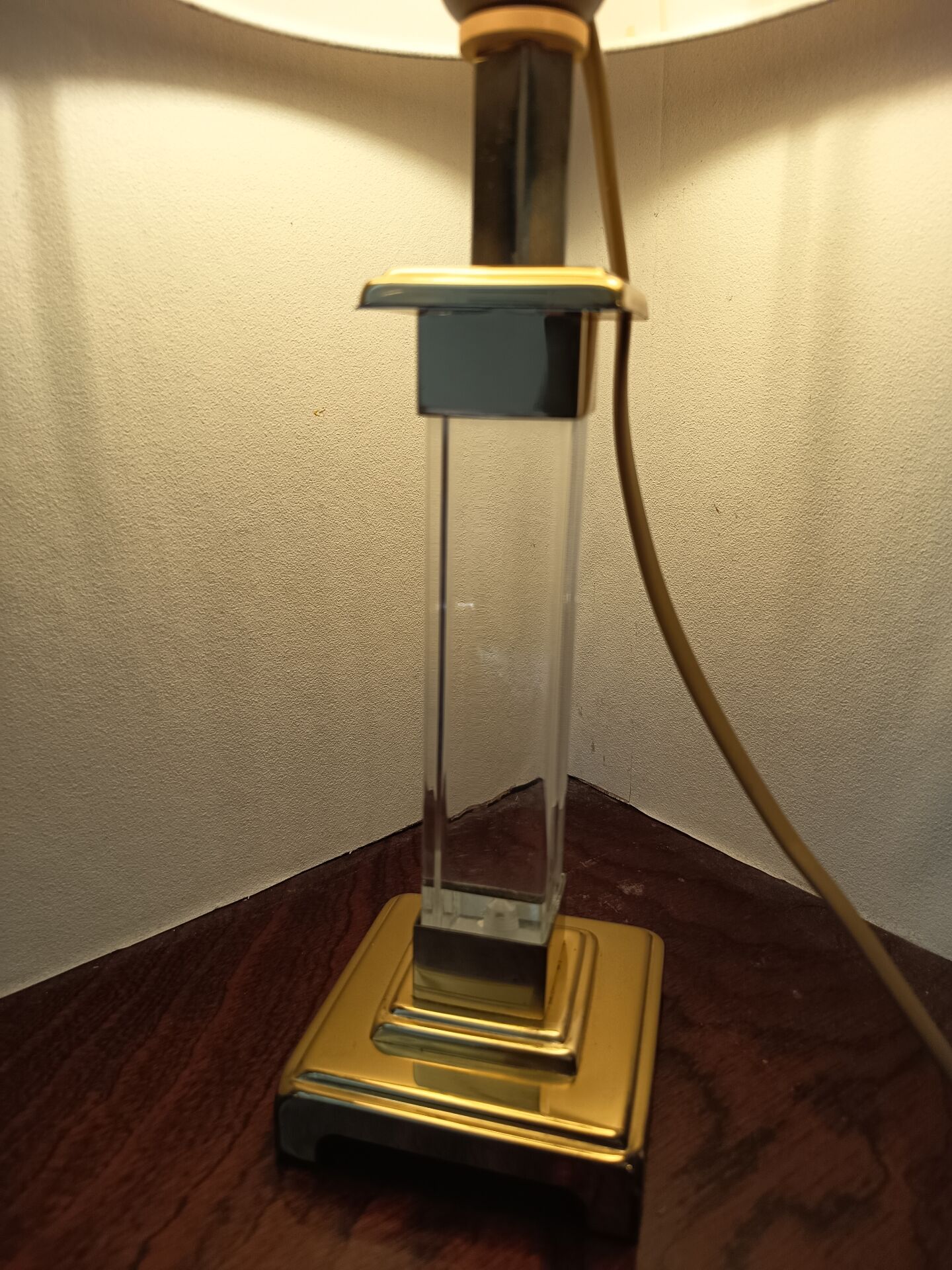 Hollywood Regency lamp