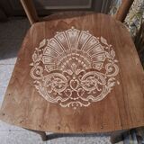 Chaise de style bistrot en bois blond 1940
