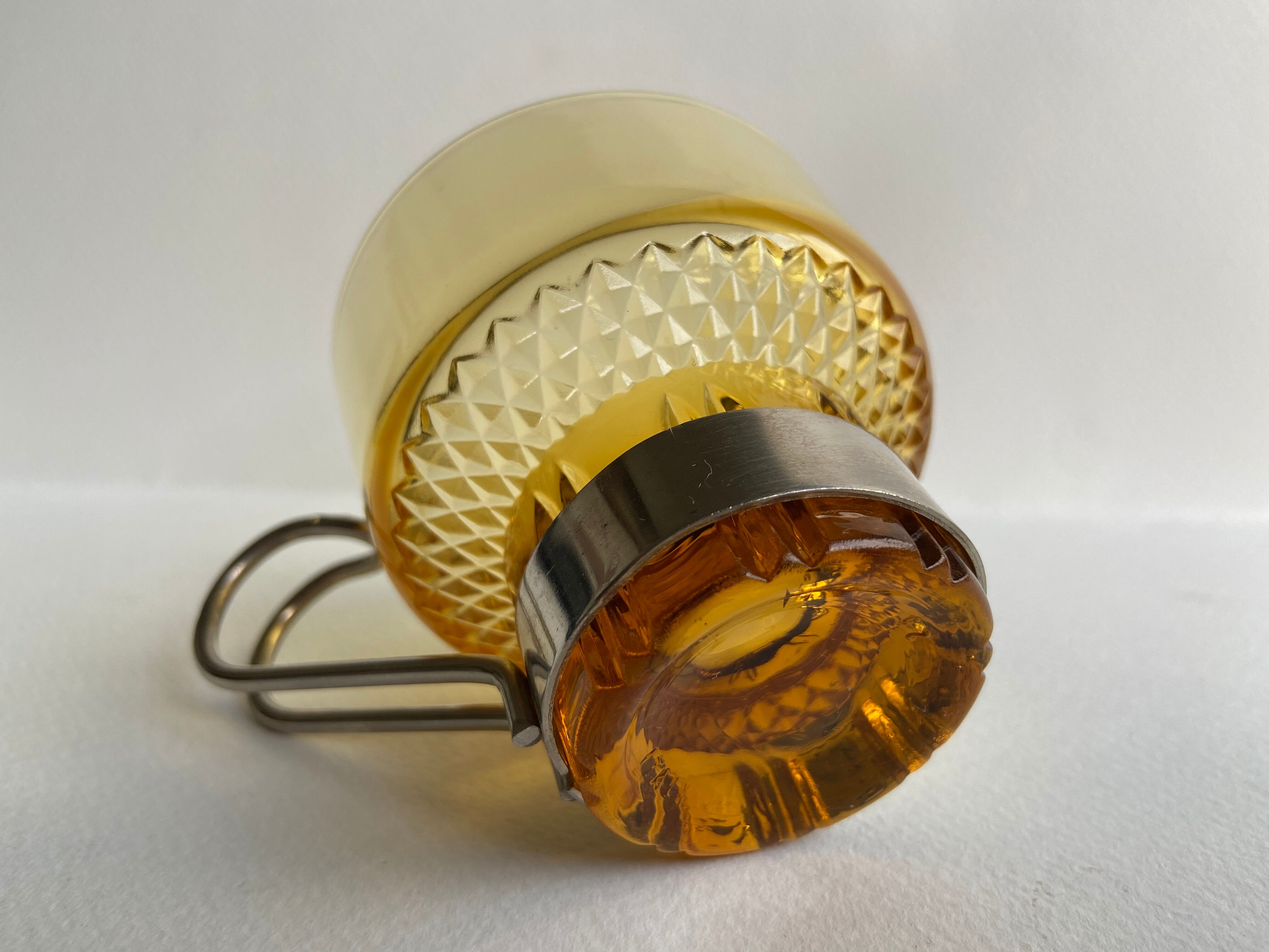 Ensemble de 6 tasses en verre ambré