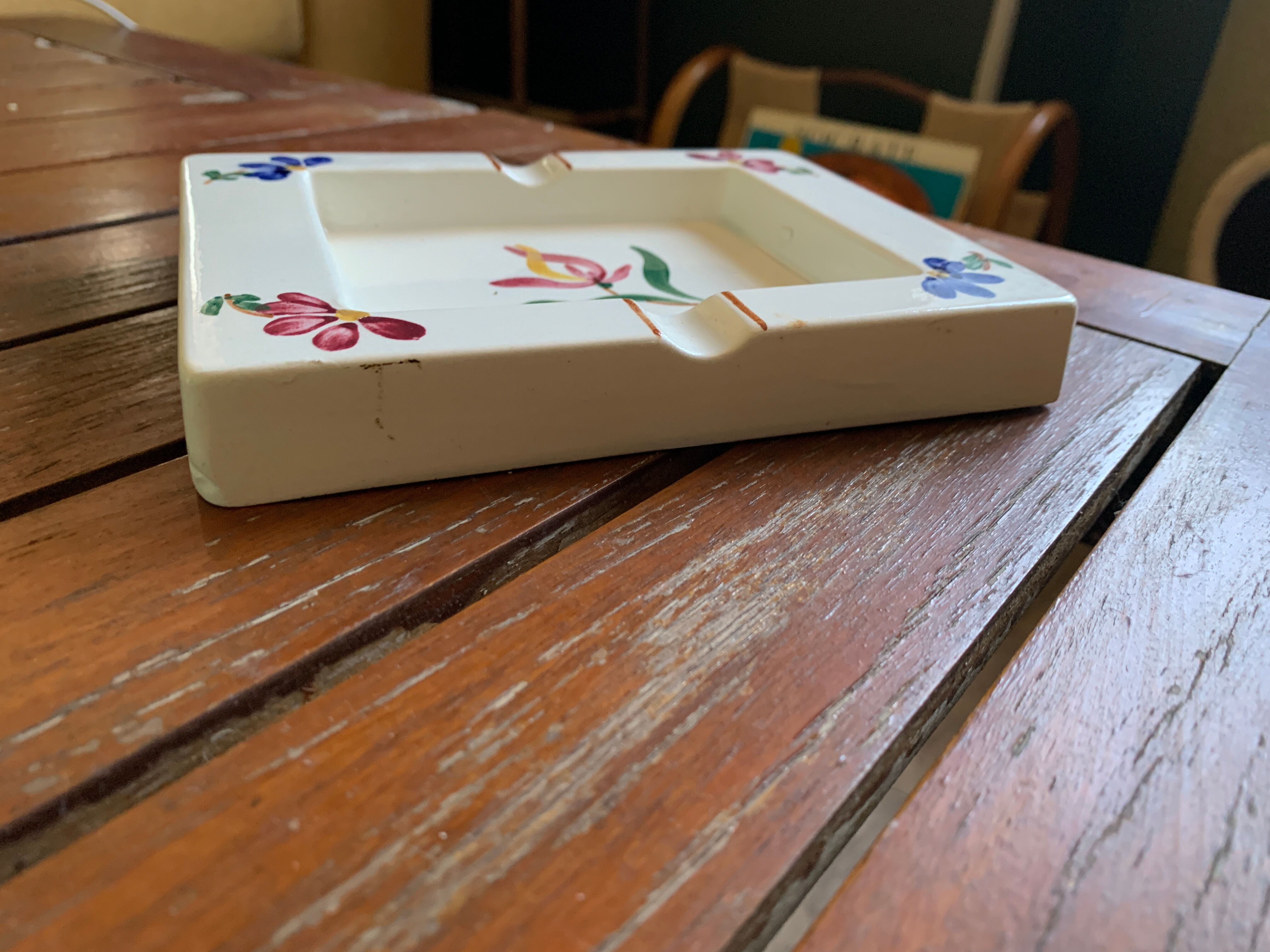 Digoin earthenware ashtray model Flowers