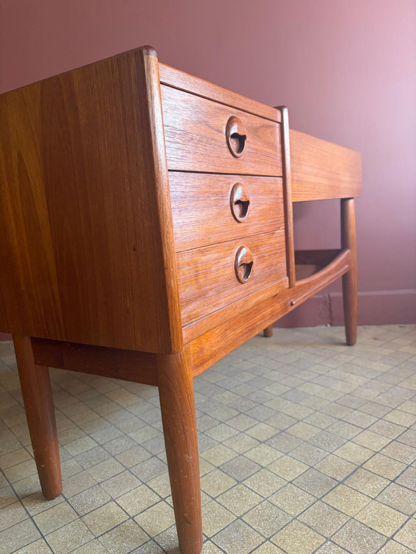Teak console by Arne Wahl Iversen