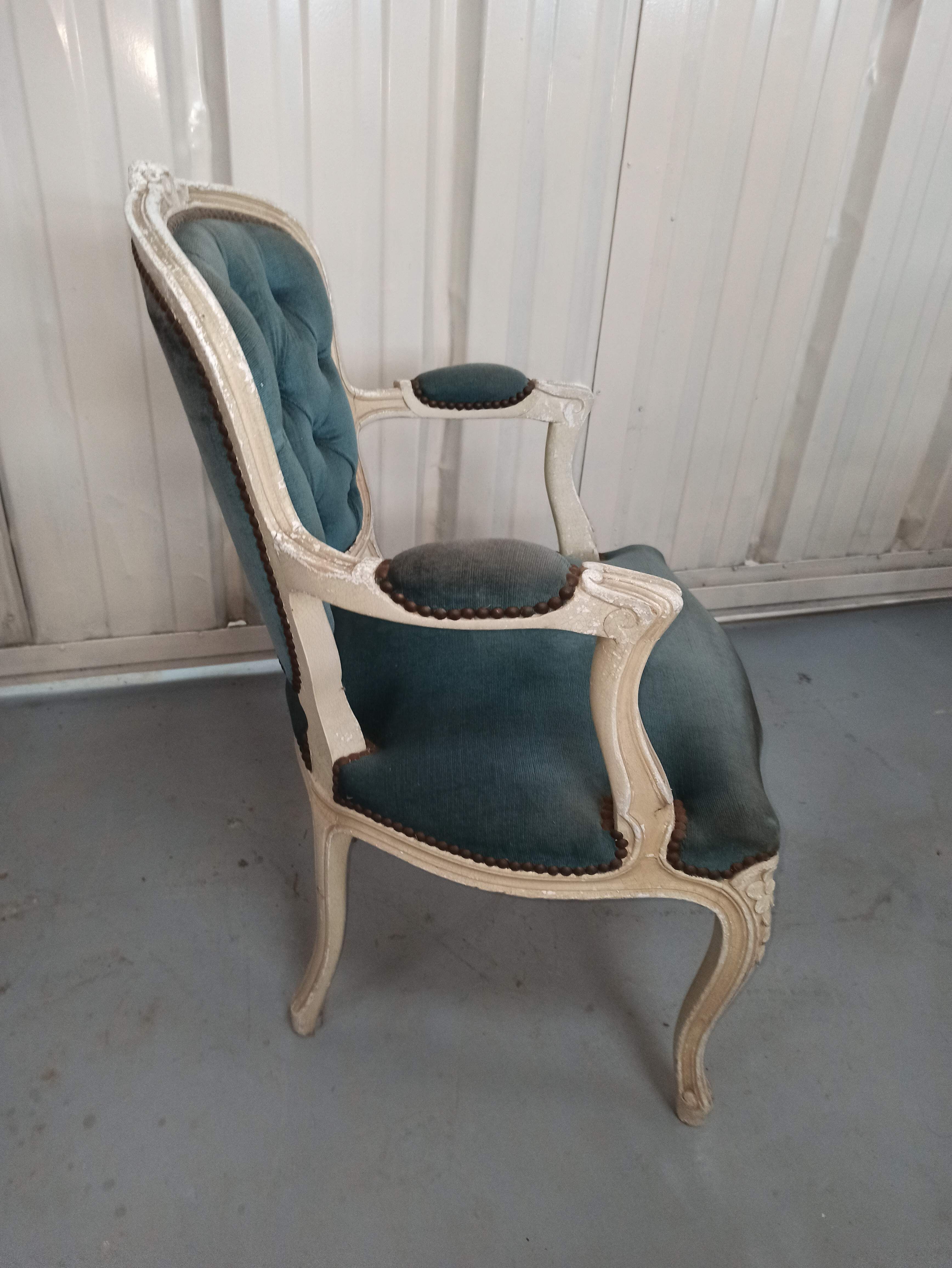 Louis XV armchair in old blue velvet