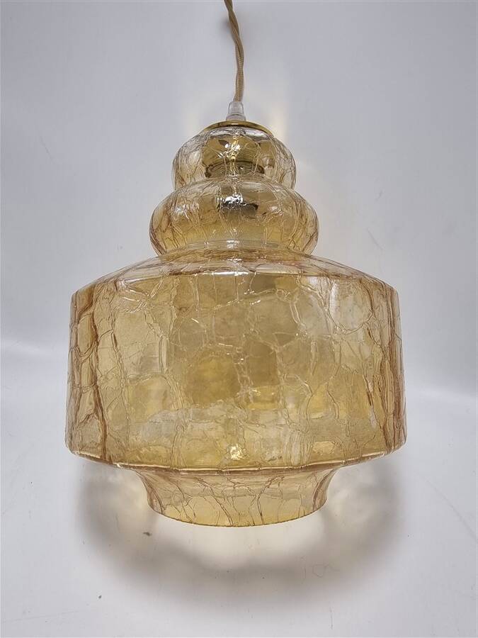 Amber glass pendant light