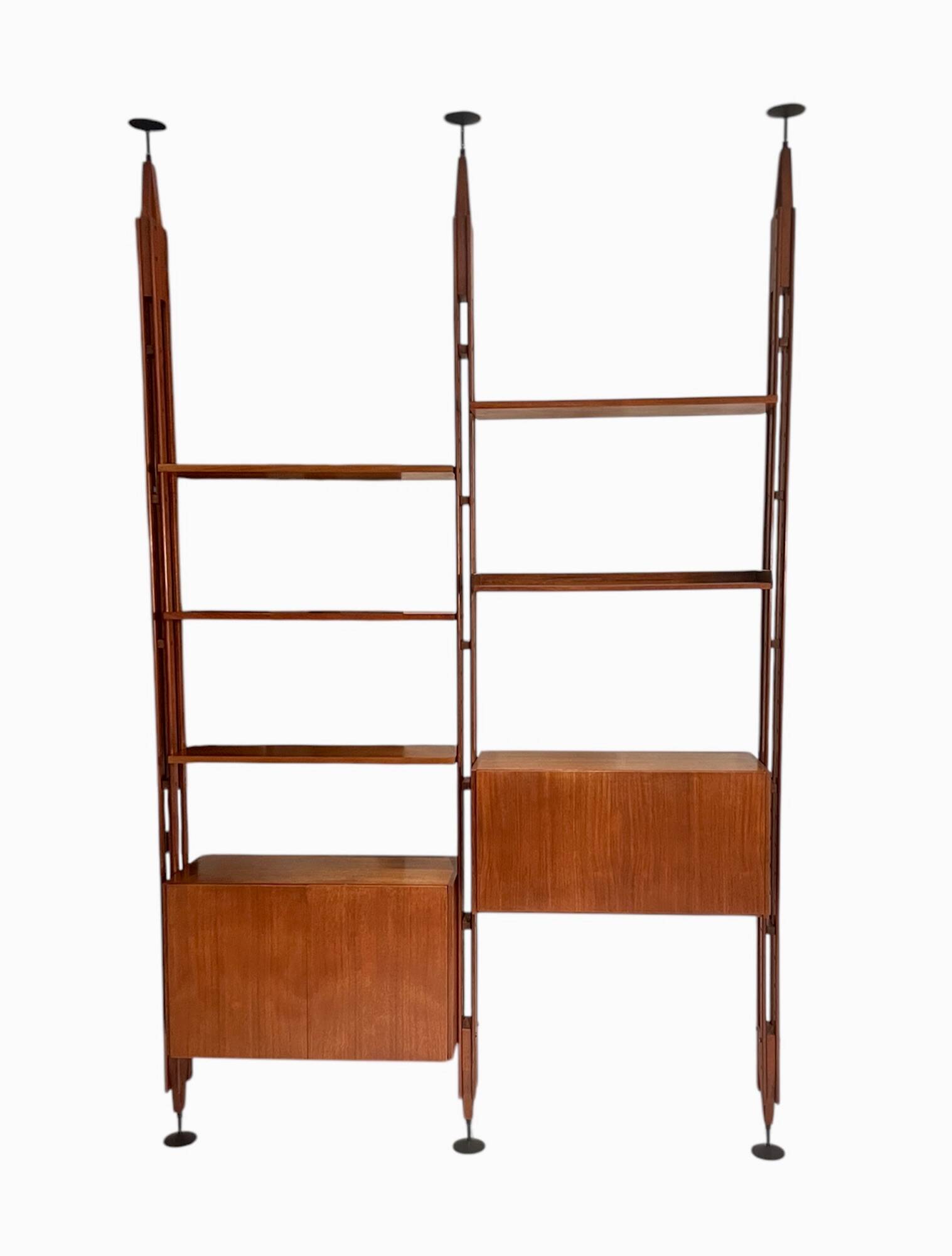 LB7 "Infinito" bookcase by Franco Albini for Poggi, Italy 1957