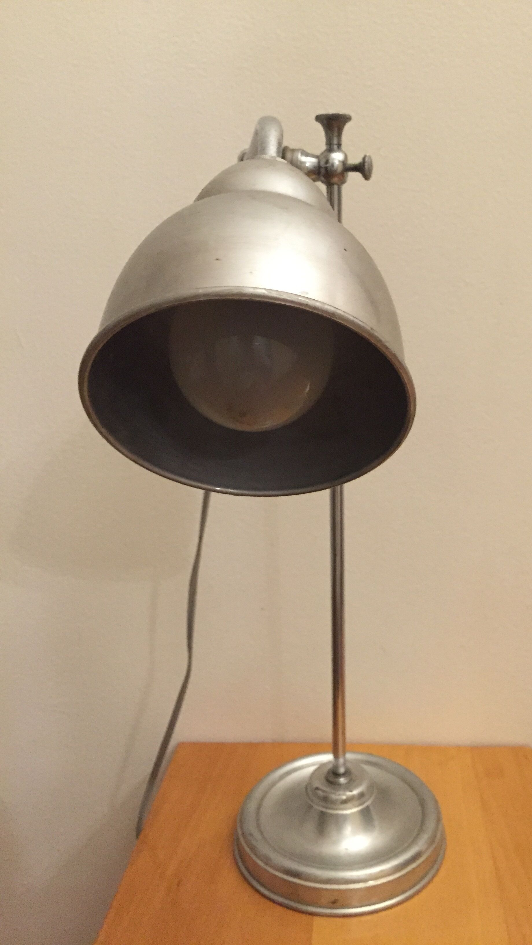 Lampe de bureau articulée ancienne