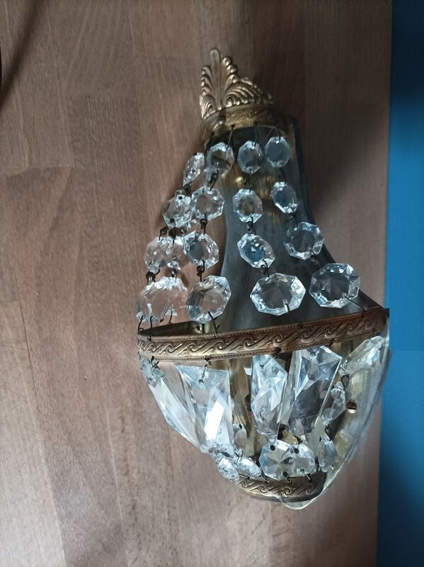 Hot air balloon wall lamp tassel crystal molded brass base dp 0523058