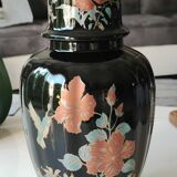 Vase with lid. decorative asian potiche with undulations. floral motifs/exotic bird. exclusive décor, made in italy. high 30 cm