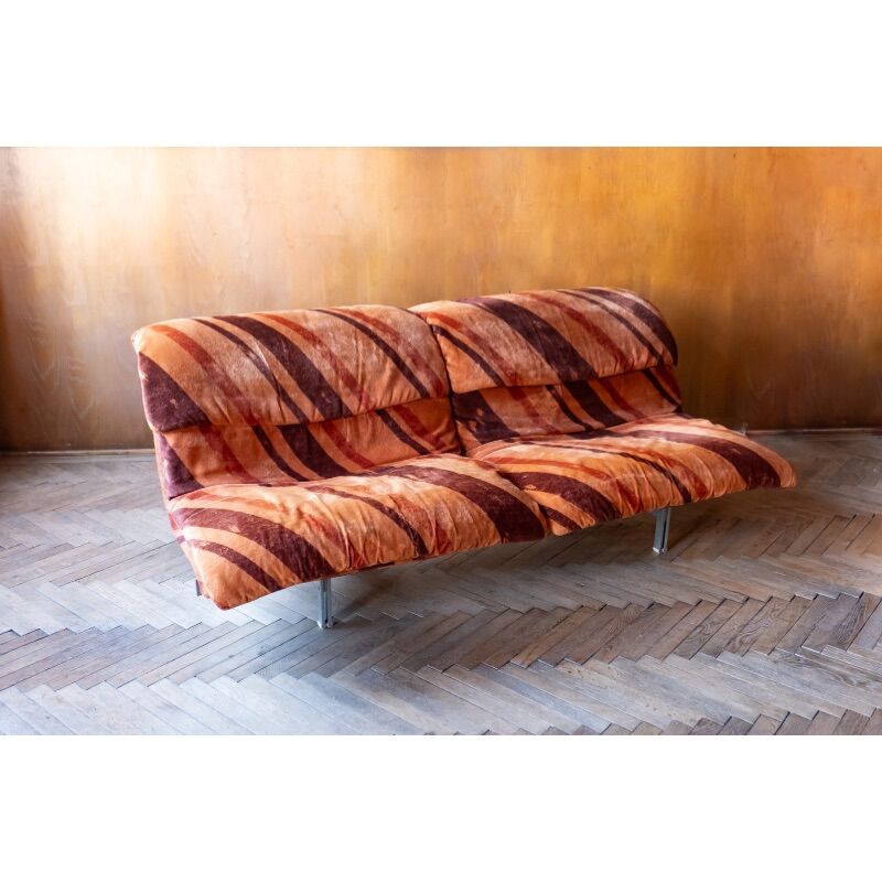 "Wave" canapé by Giovanni Offredi, Italy 1970s