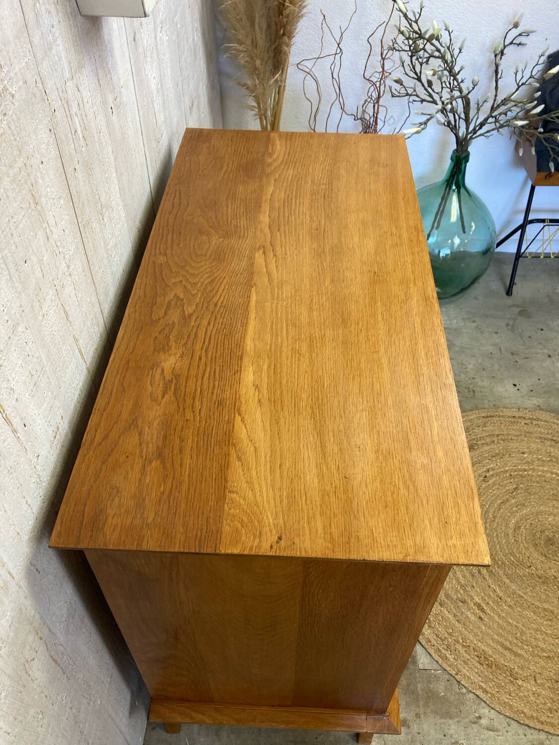 Commode vintage pieds compas