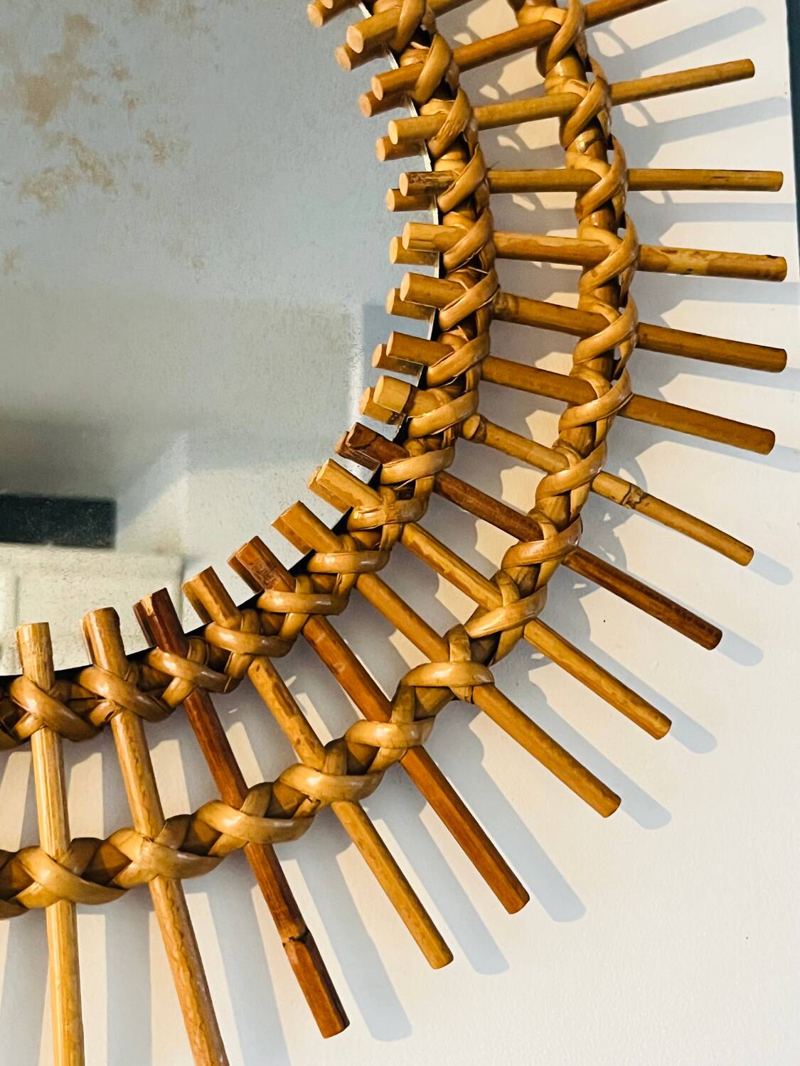 Authentic rattan sun mirror 60s