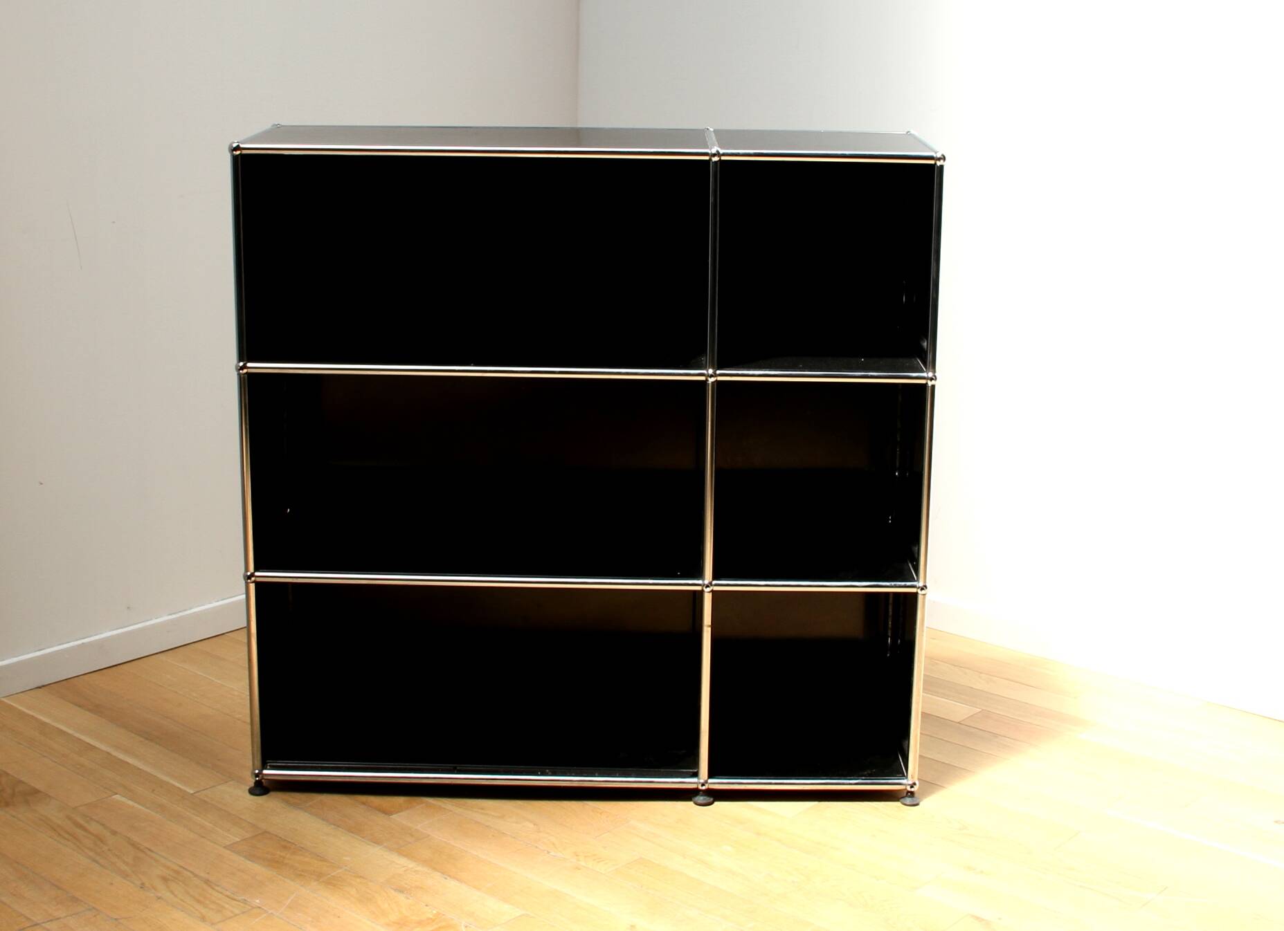 USM Haller storage unit