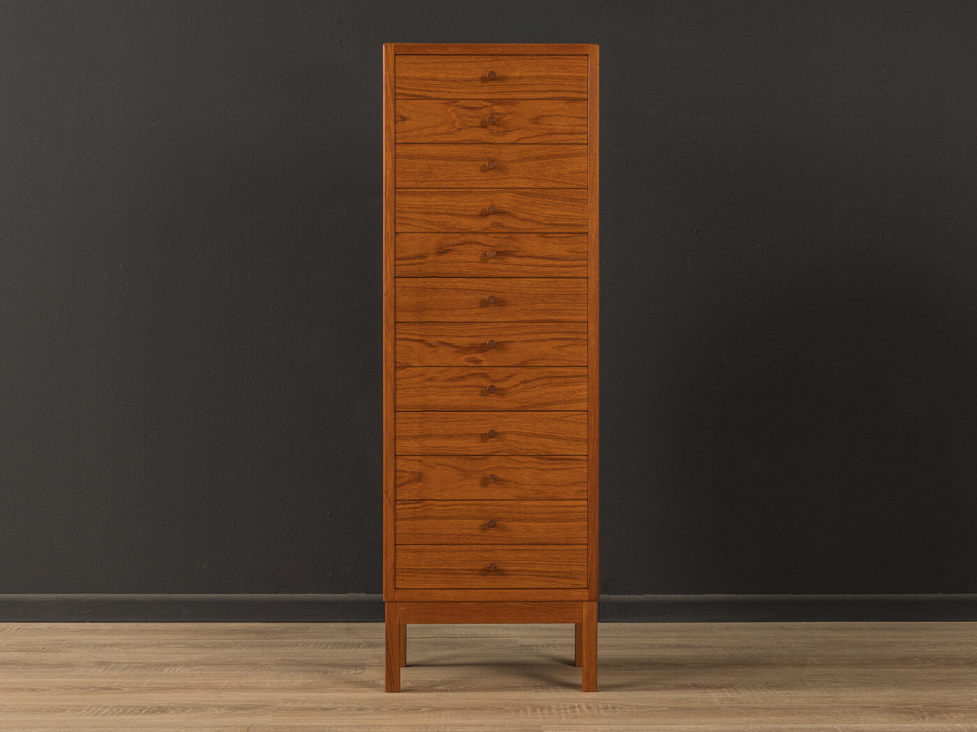 1960s chest of drawers