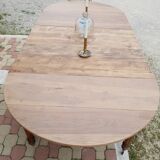 Farm table