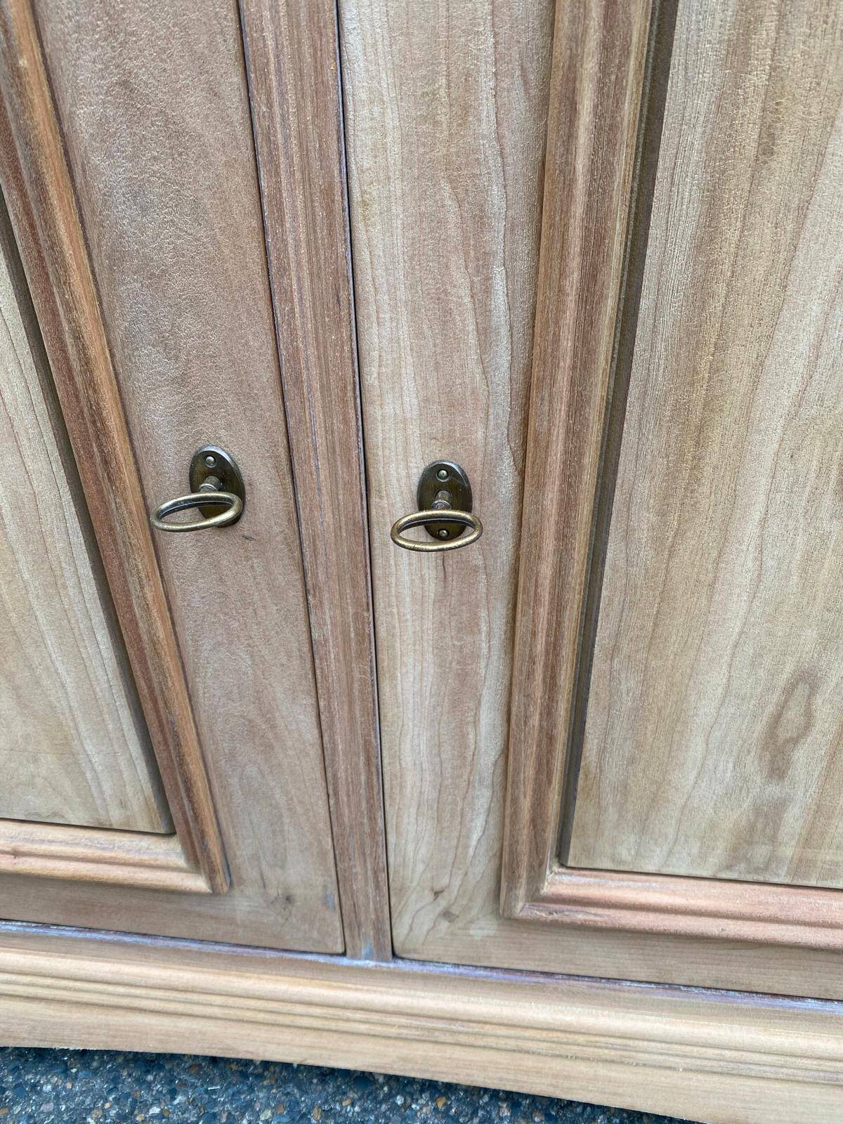 Louis Philippe 2-body sideboard renovated in raw wood with 2 glass doors