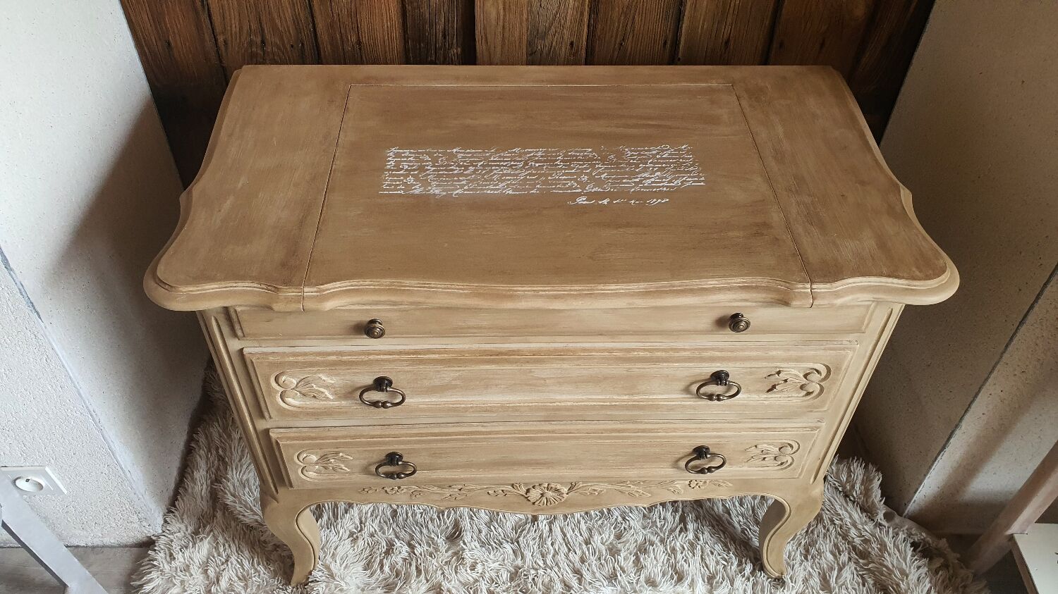 Jewelry chest of drawers