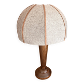 Lampe de chevet à poser en bois avec abat jour dôme lainage Mid Century