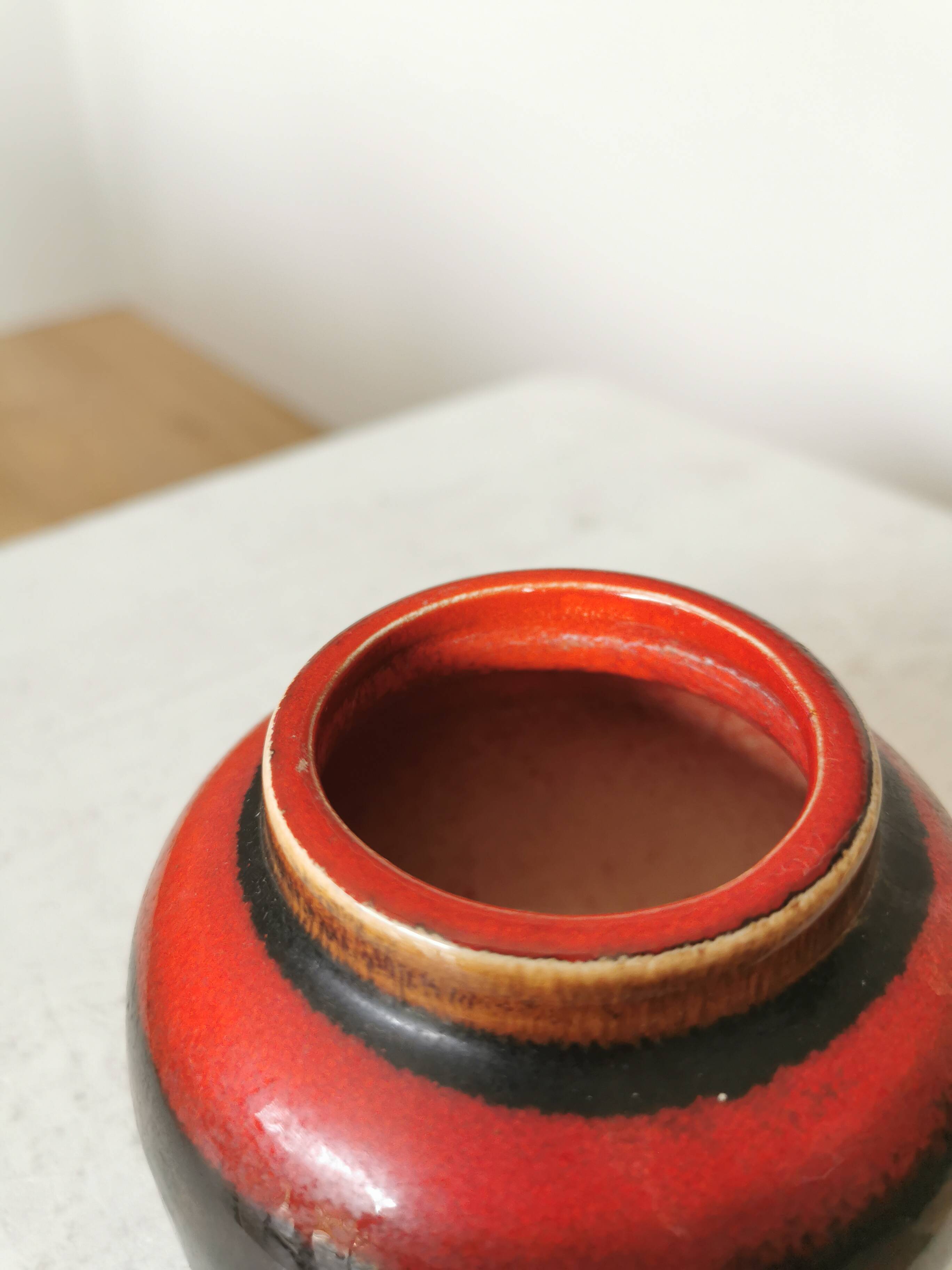 Vase vintage à glaçure lave : KIL Yougoslavie, décoration style milieu du siècle des années 1970