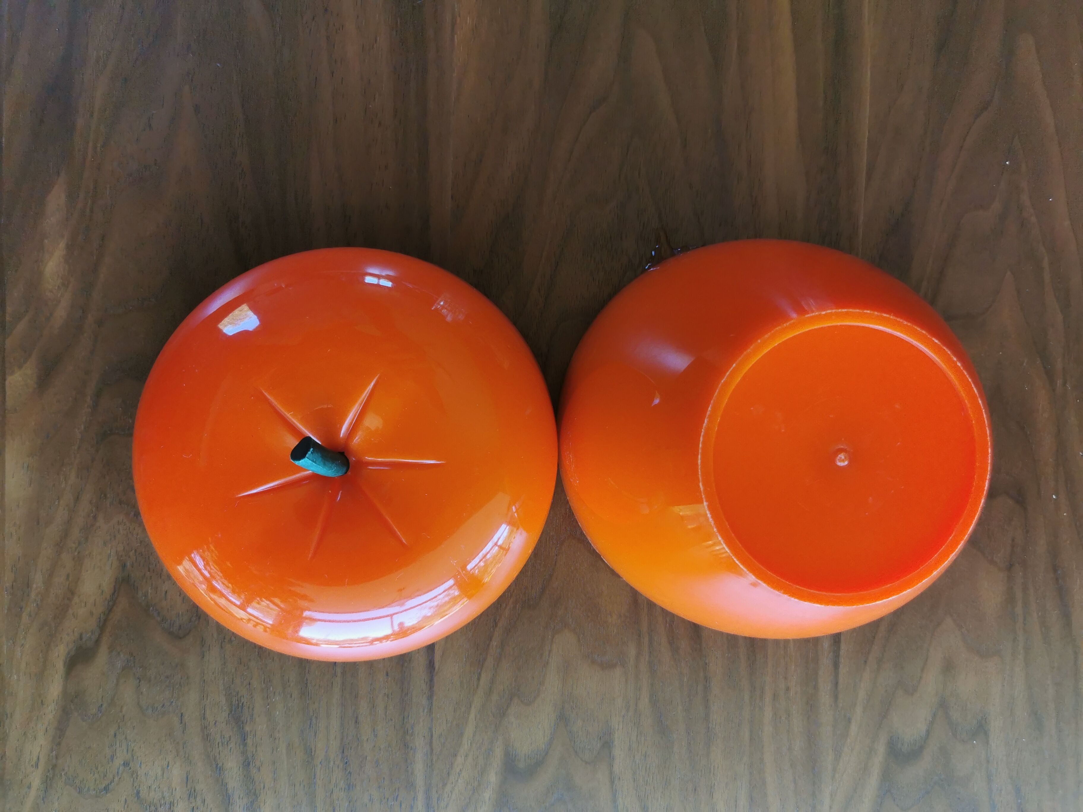 Vintage apple ice bucket