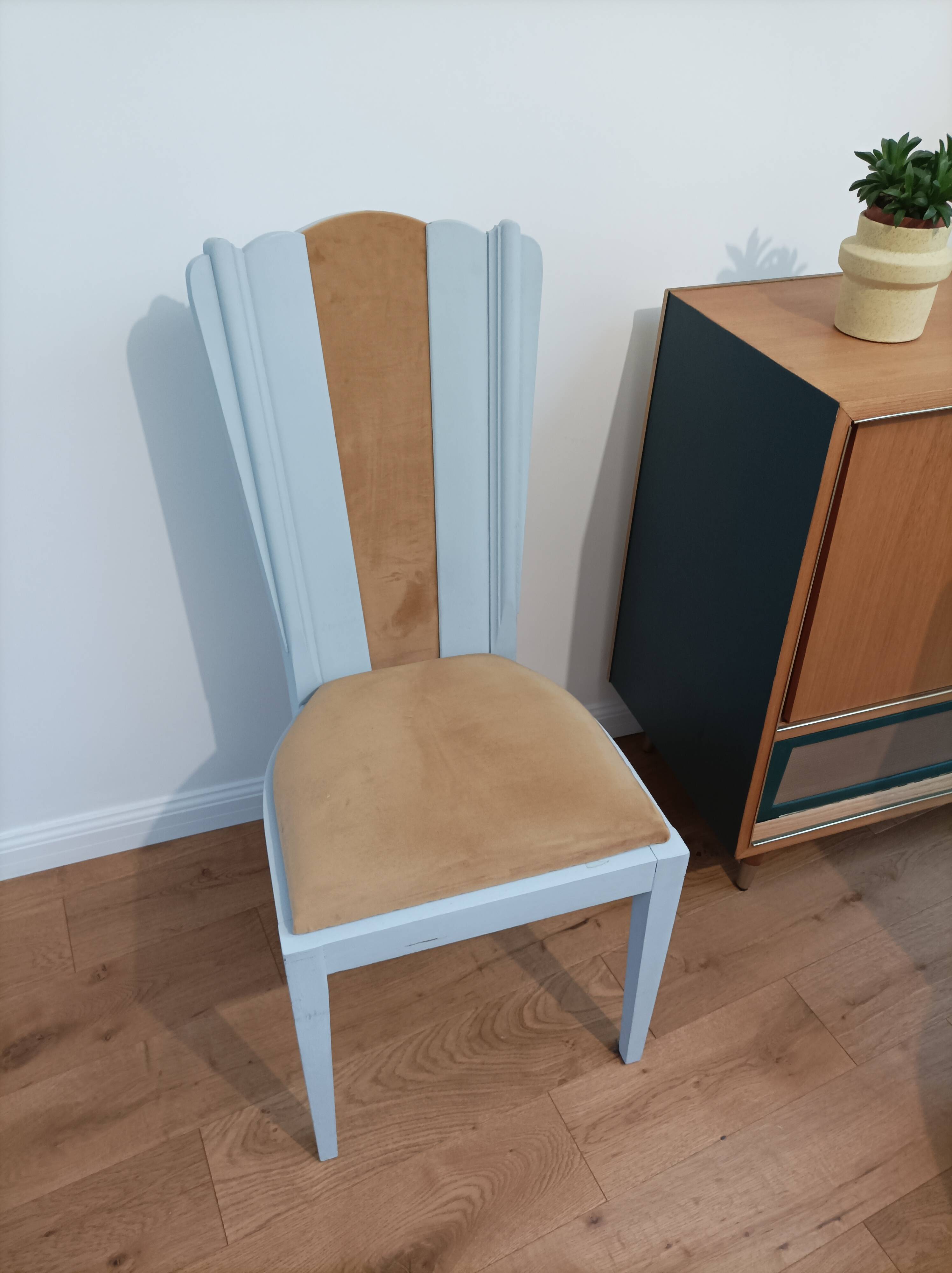 Pair of vintage 1930s chairs in wood and velvet (Art Deco style)
