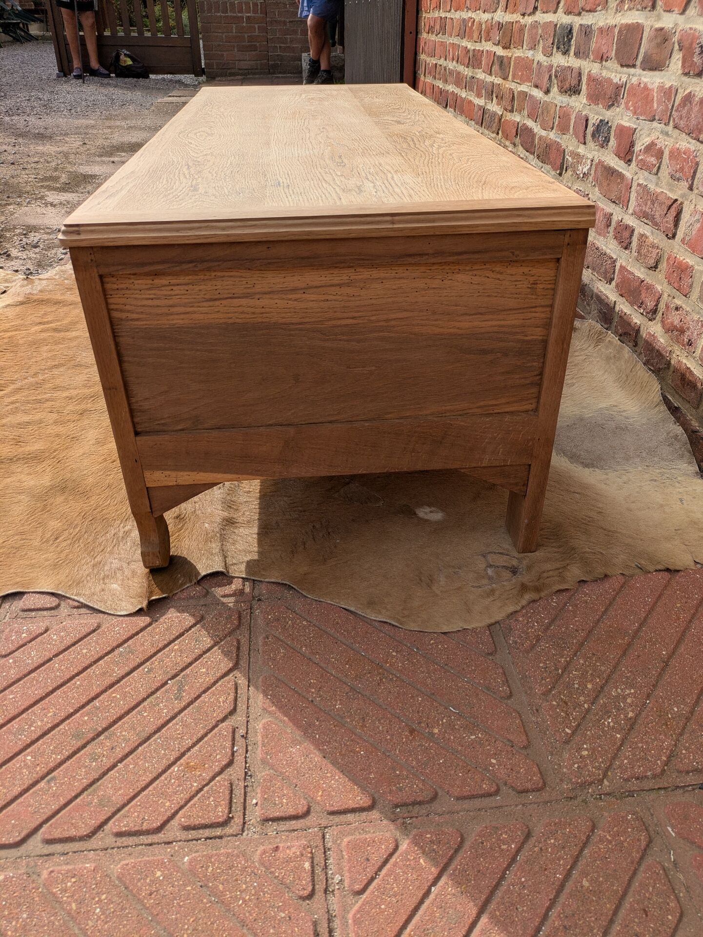 Low sideboard