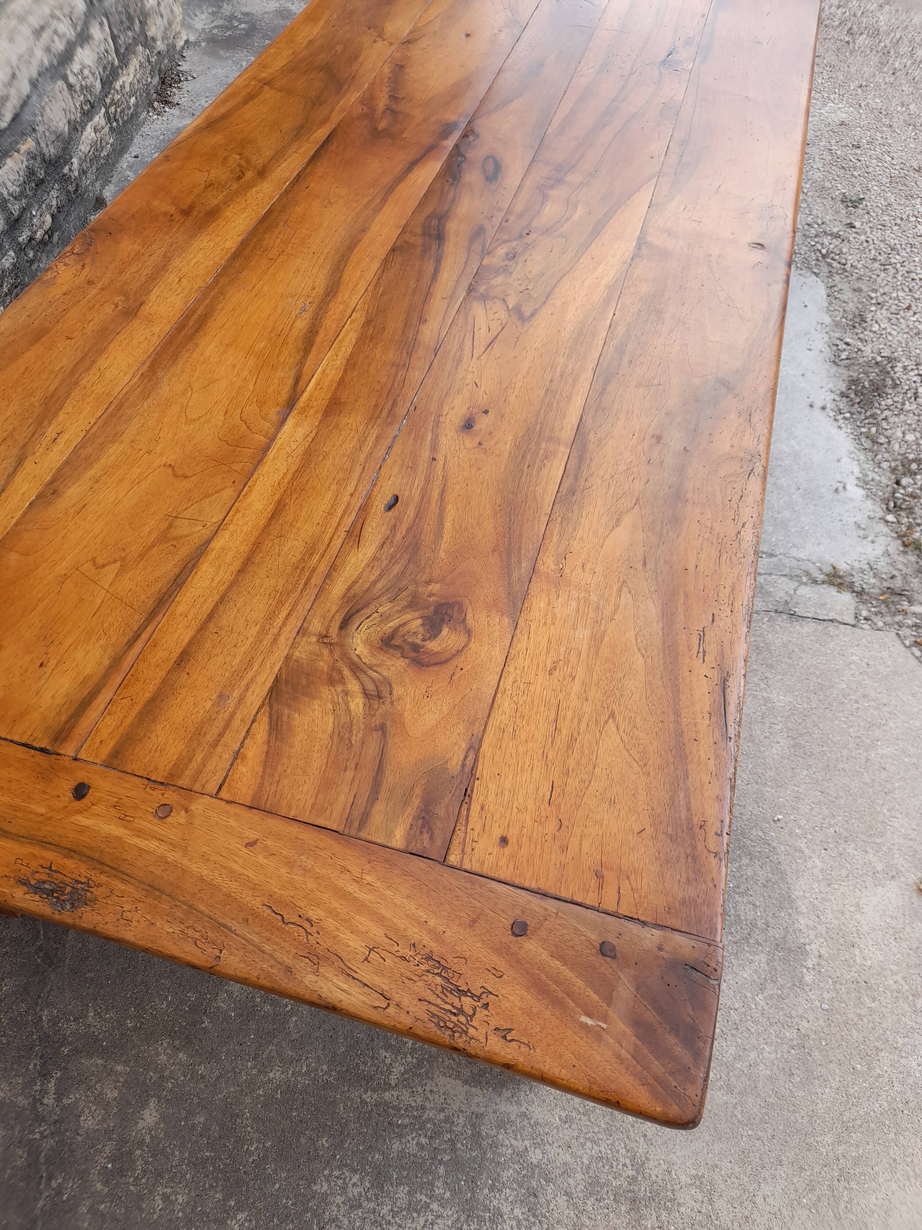 Walnut farm coffee table 19th -1m84