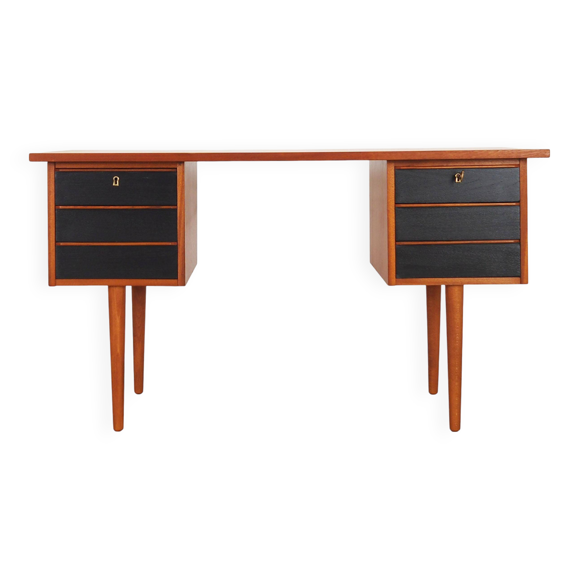 Teak desk, Danish design, 1960s, production: Denmark